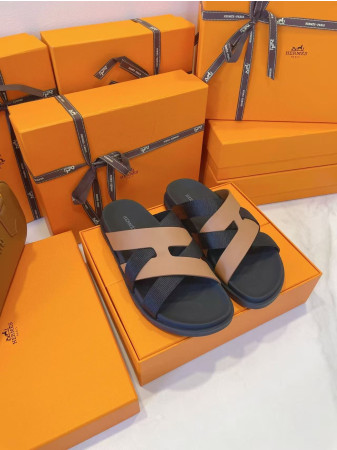 ua H**me5 kazimir sandal