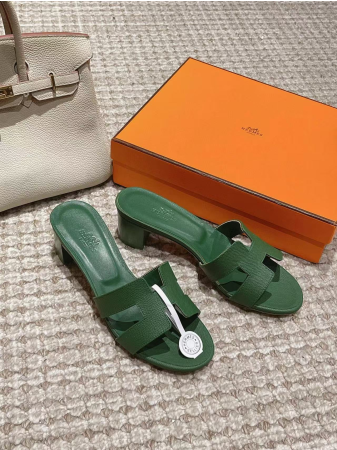 ua H**me5 oasis sandal