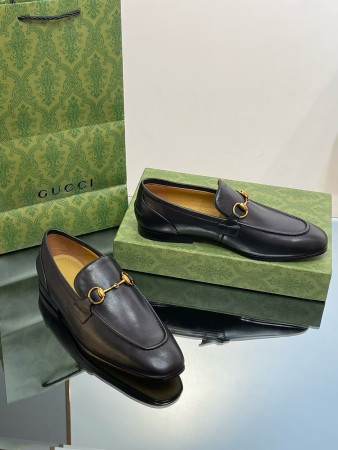 ua G*u*i moccasins and loafers for men