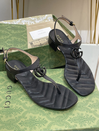 ua G*u*i women's double g sandal