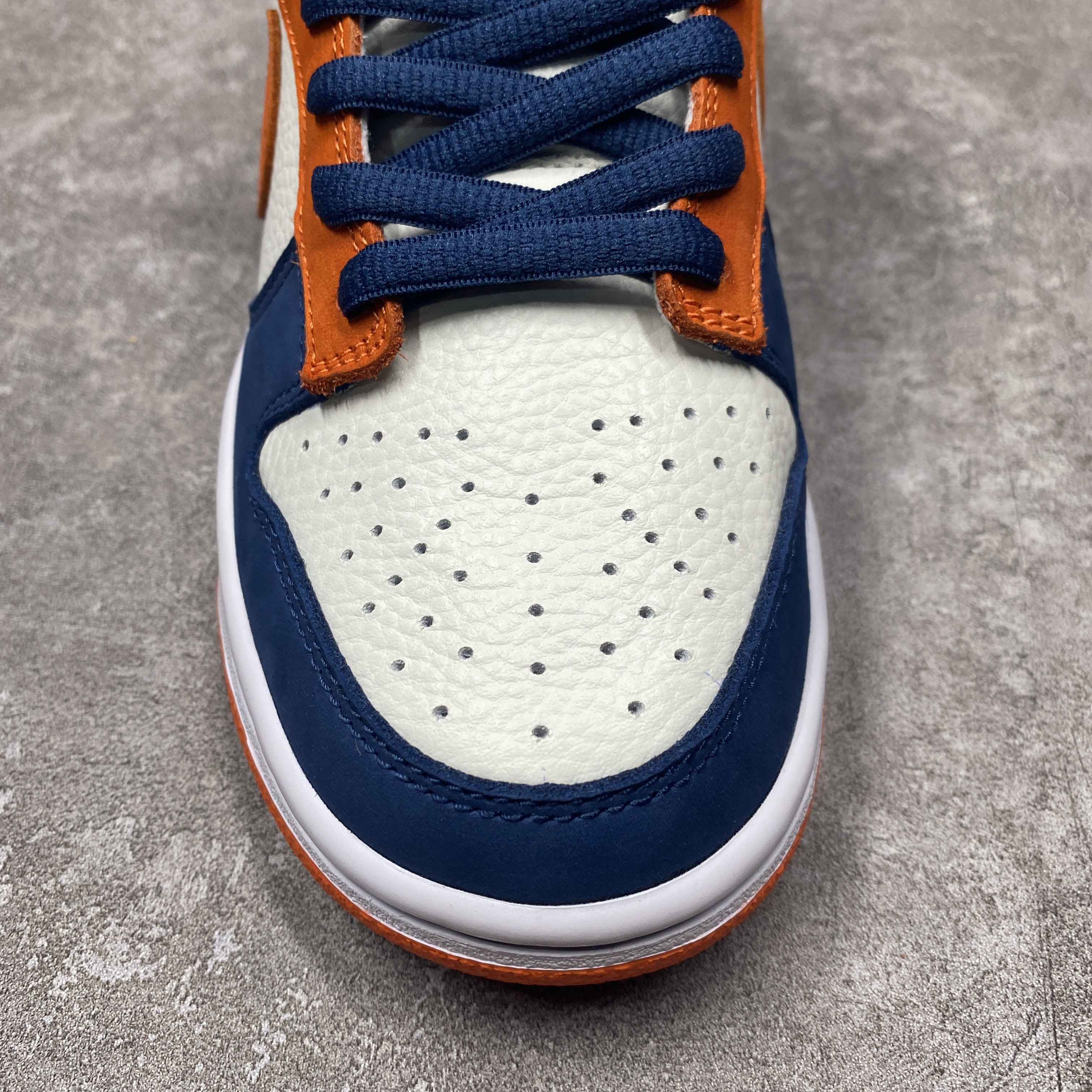 Nike SB Dunk Low Pro Broncos