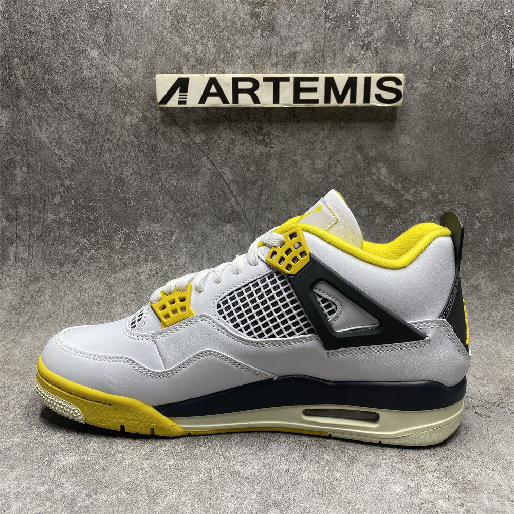 WMNS AIR JORDAN 4 RETRO 