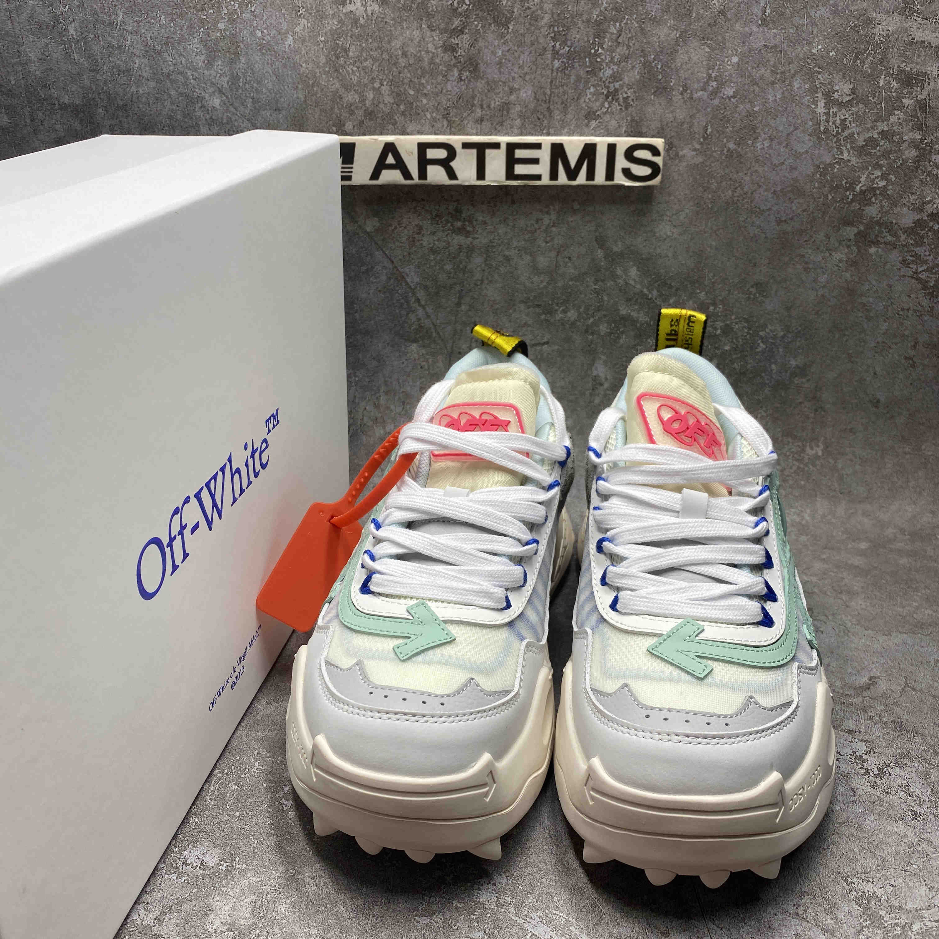 UA Off-White Odsy-1000 White Pale Blue