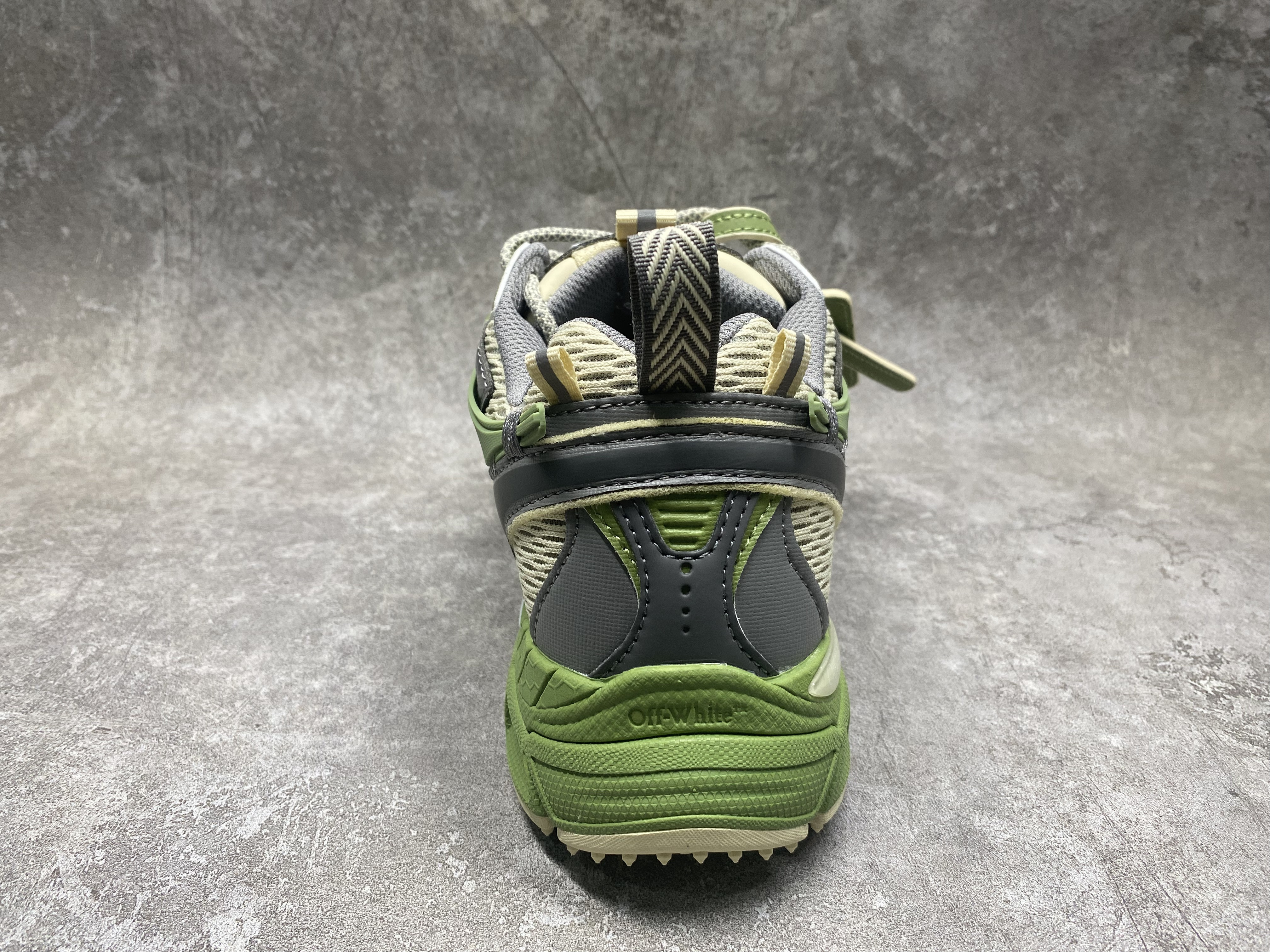 UA Off-White "BE RIGHT BACK"