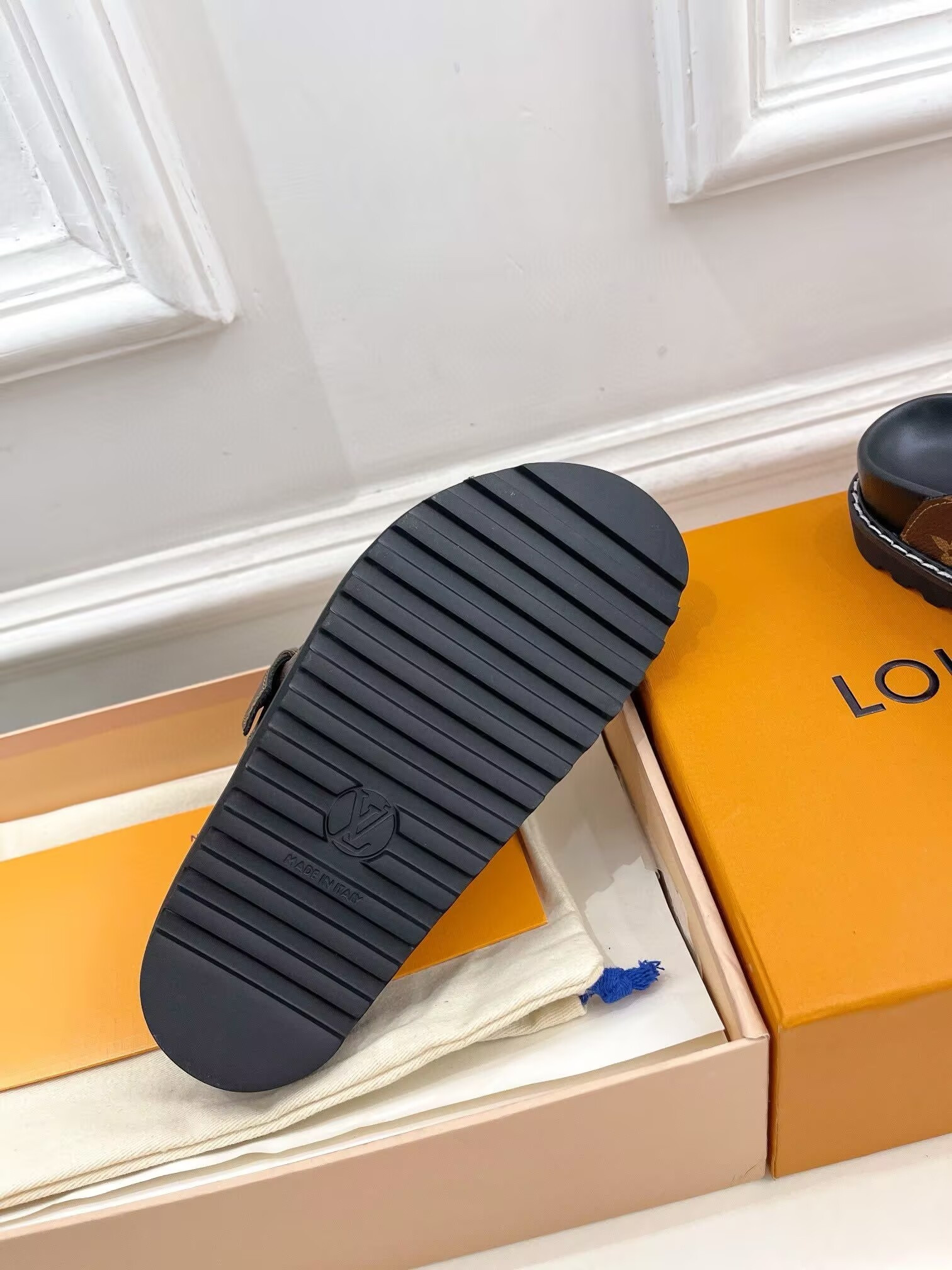 UA LV Cosy Flat Comfort Clogs
