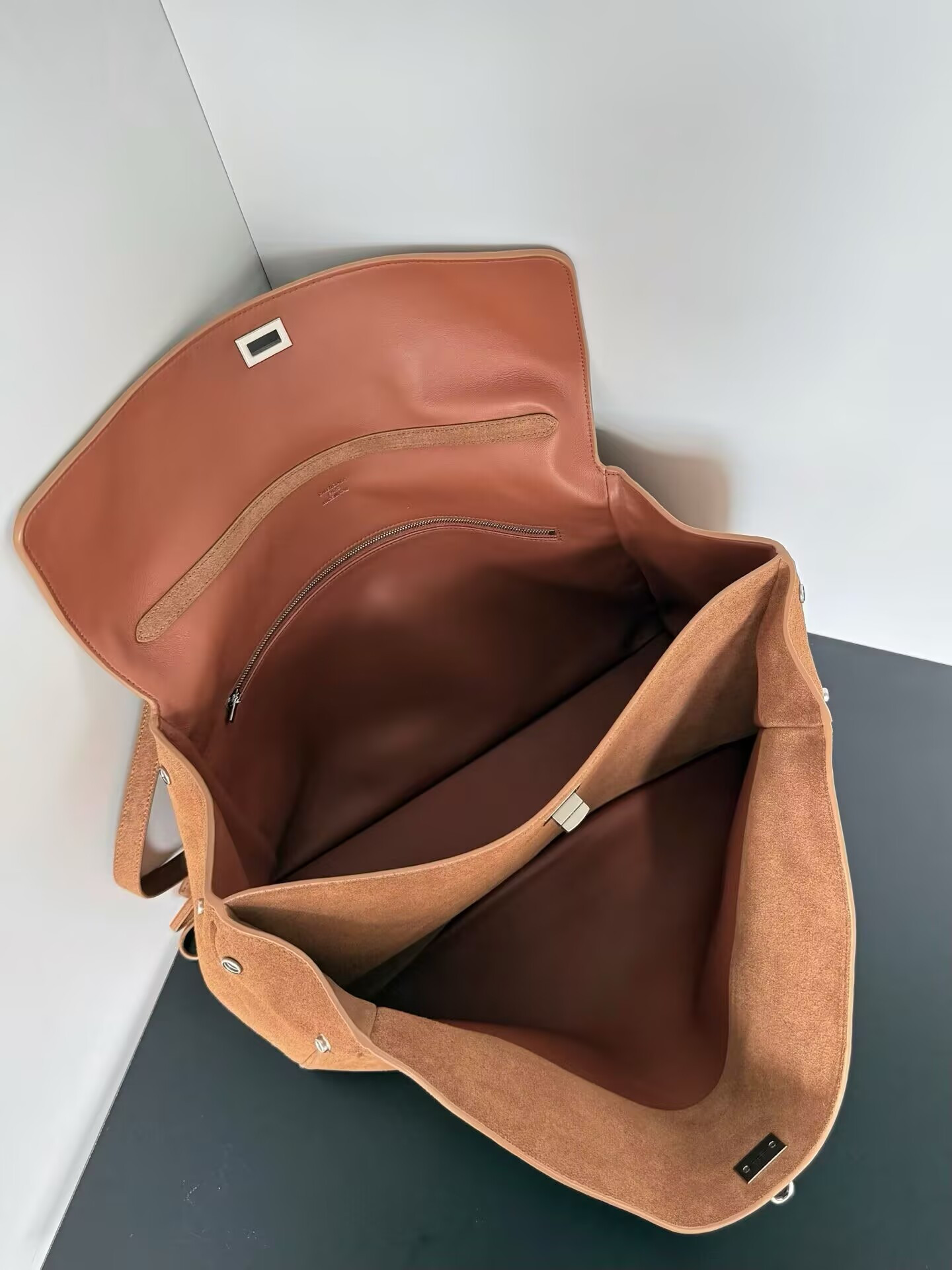 Ba*len*cia*ga rodeo large 39.8x29.9x12.9cm