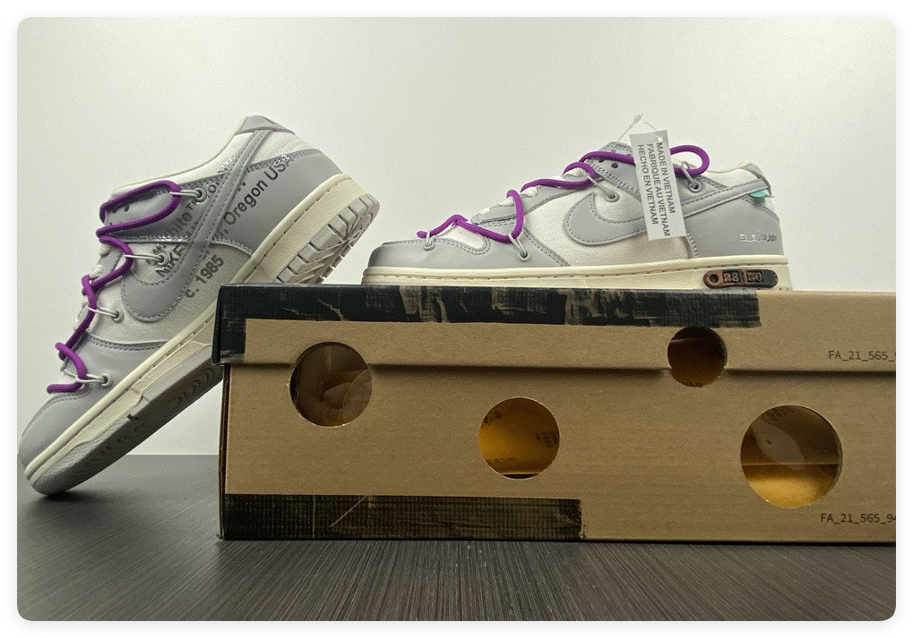 UA Nike Dunk Low Off-White Lot 28