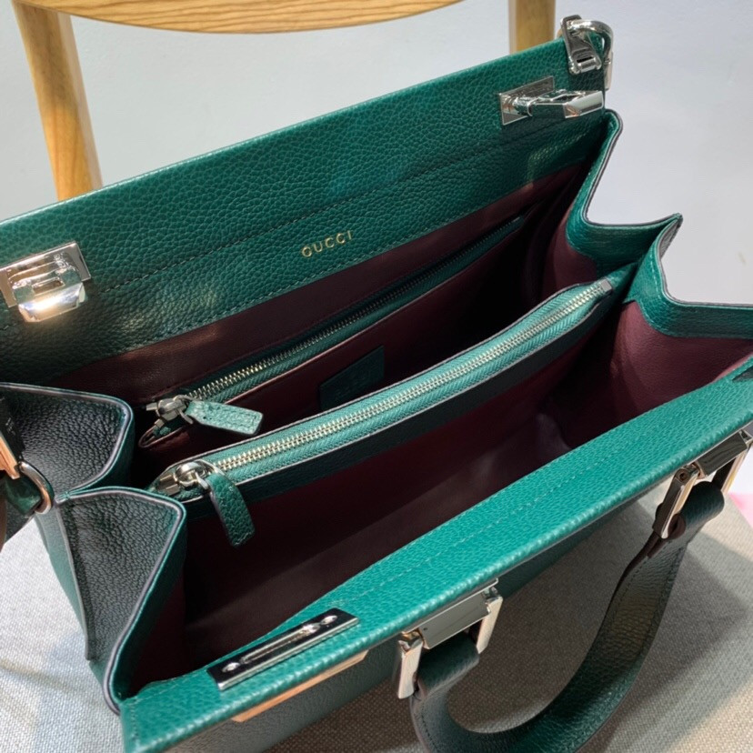 G*u*i zumi grainy leather small top handle bag