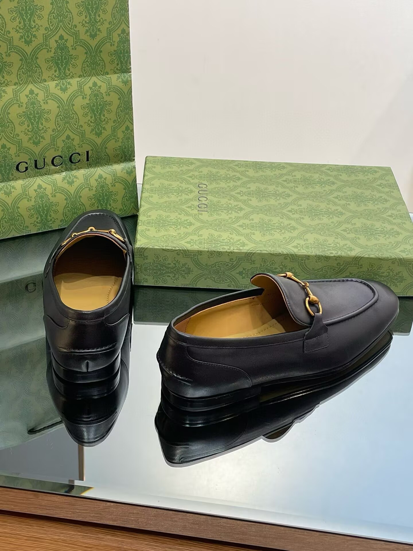 ua G*u*i moccasins and loafers for men