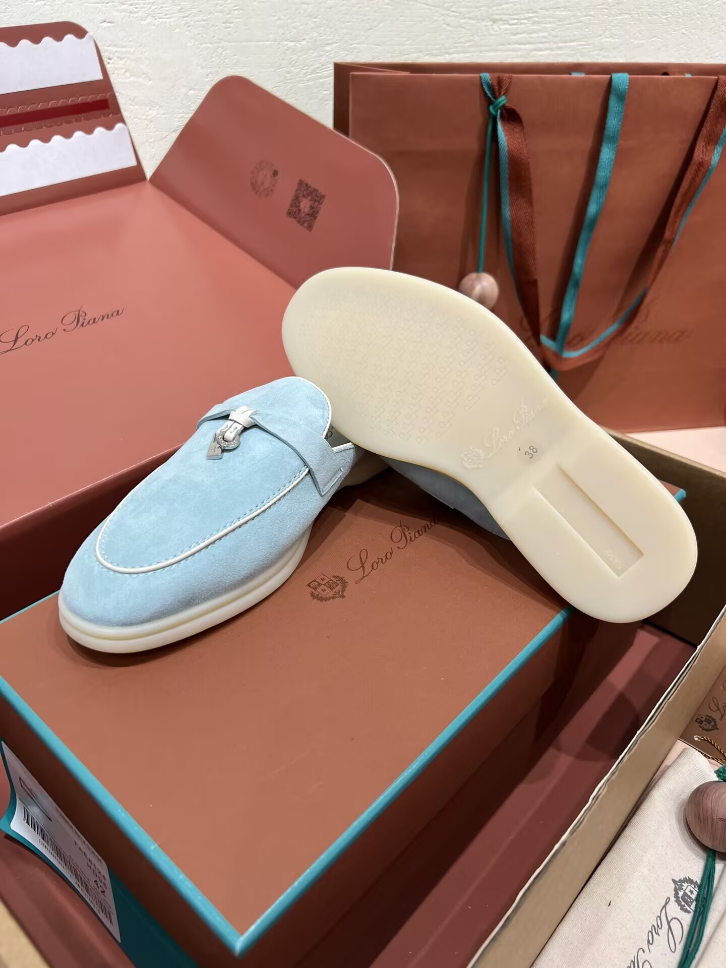 ua L**o p*ana babouche charms walk loafers