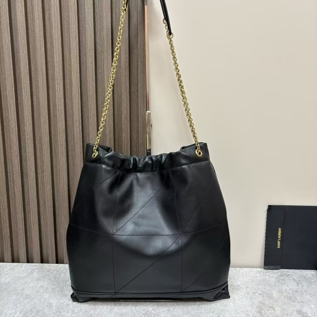 Y*L jamie pochon in lambskin 38x33x2cm