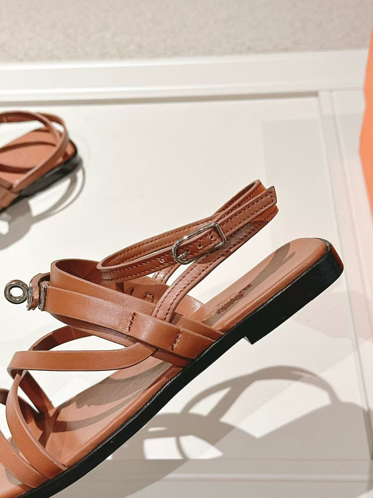 ua H**me5 june sandal