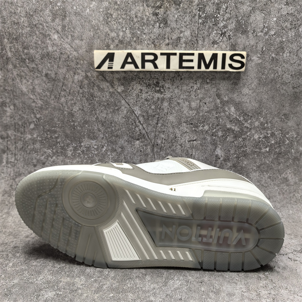 UA LV Trainer Sneaker