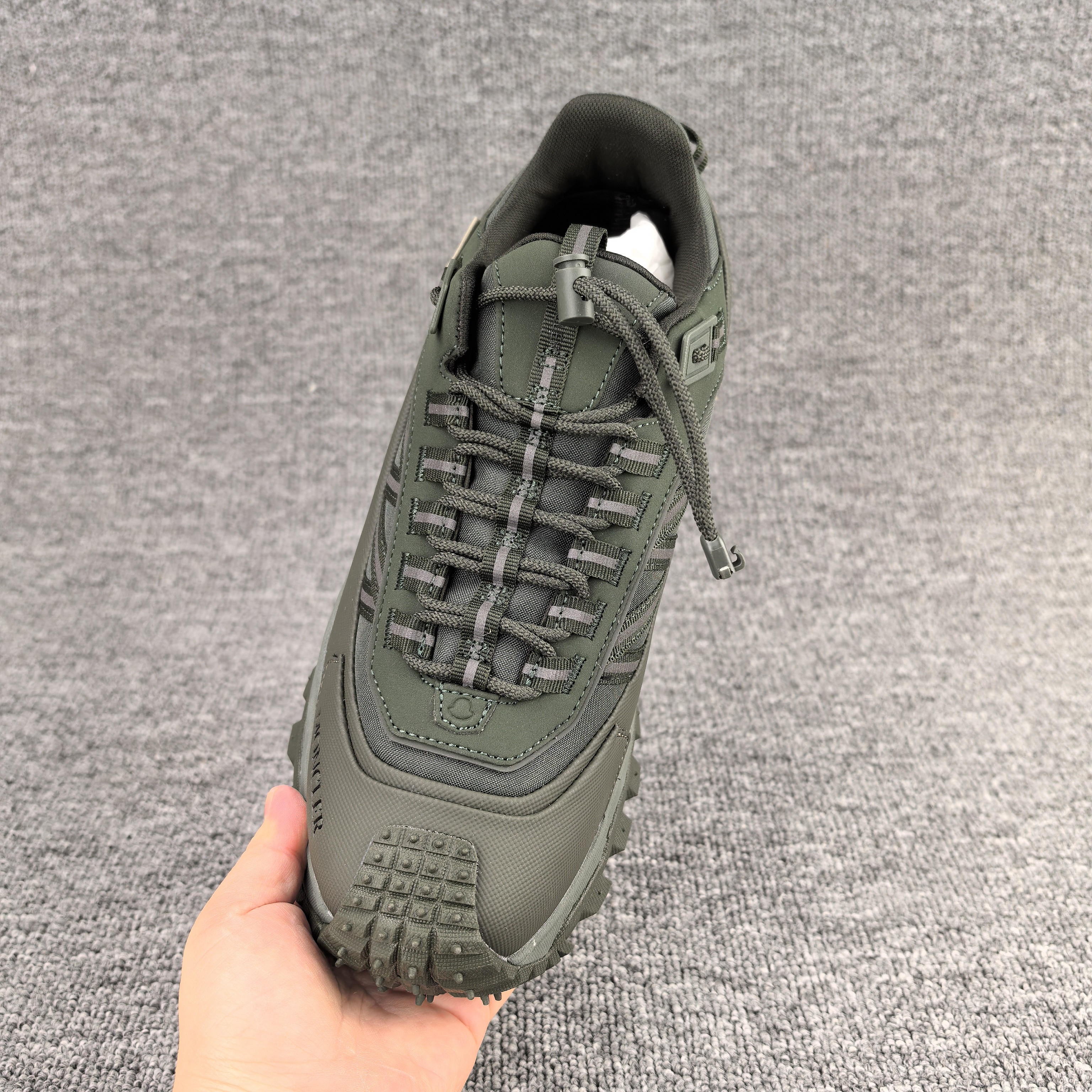 ua M0nc1er trailgrip
