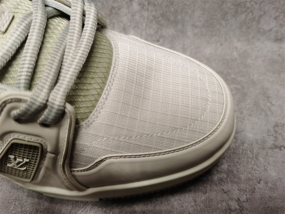 UA LV Trainer Sneaker