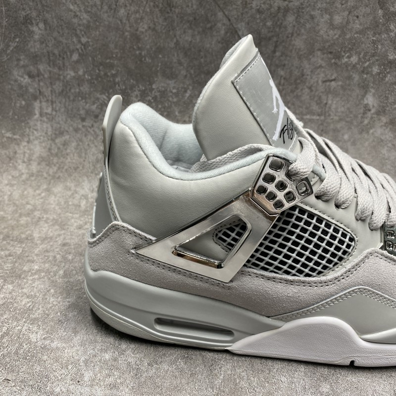Air Jordan 4 Retro Frozen Moments