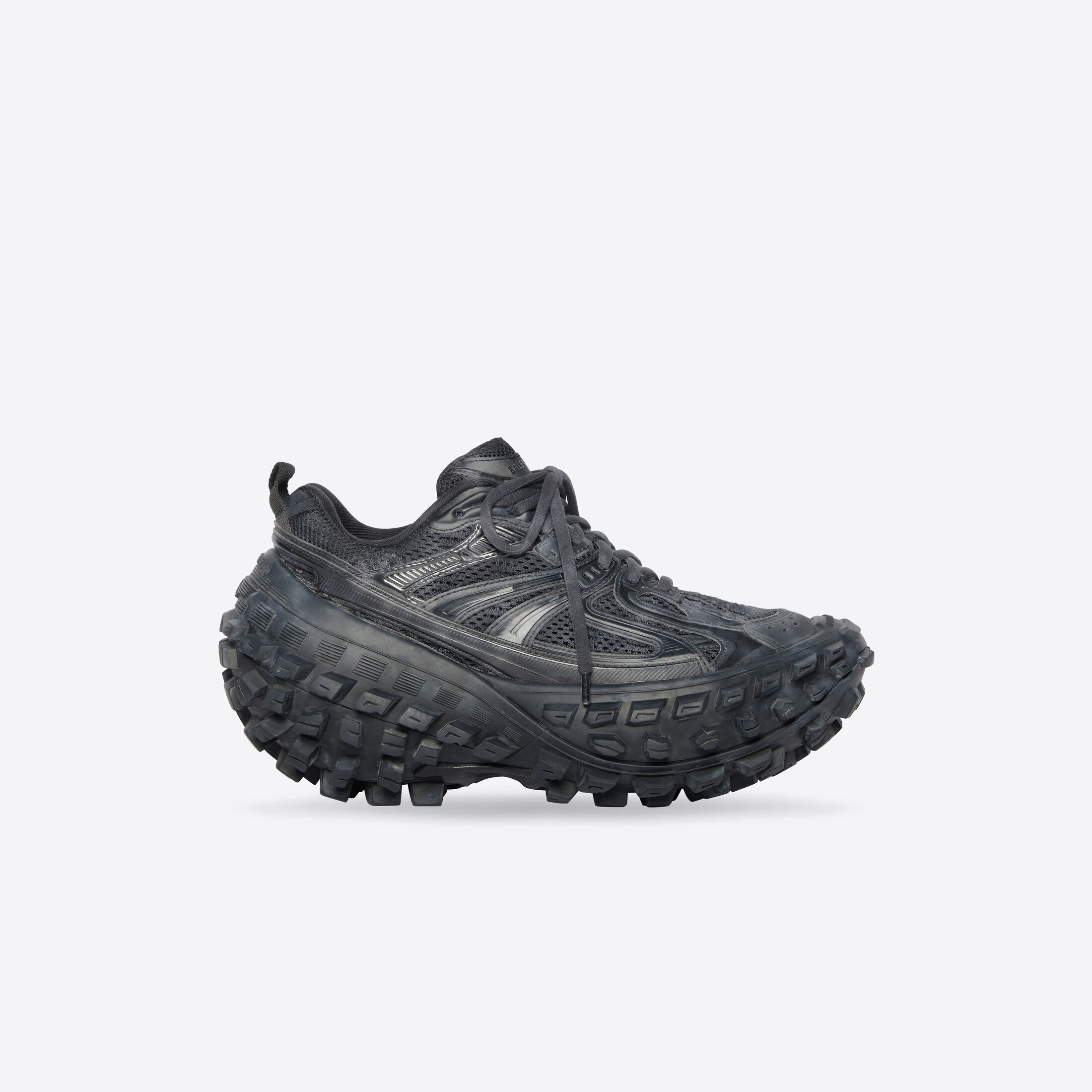 Balenciga Defender Black