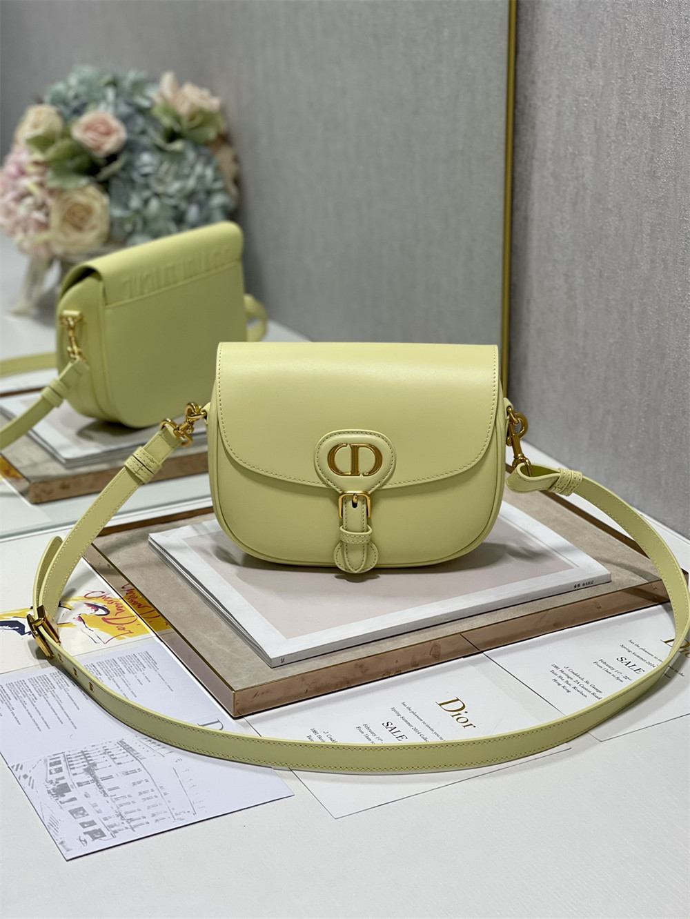 medium D*or bobby bag light green box calfskin