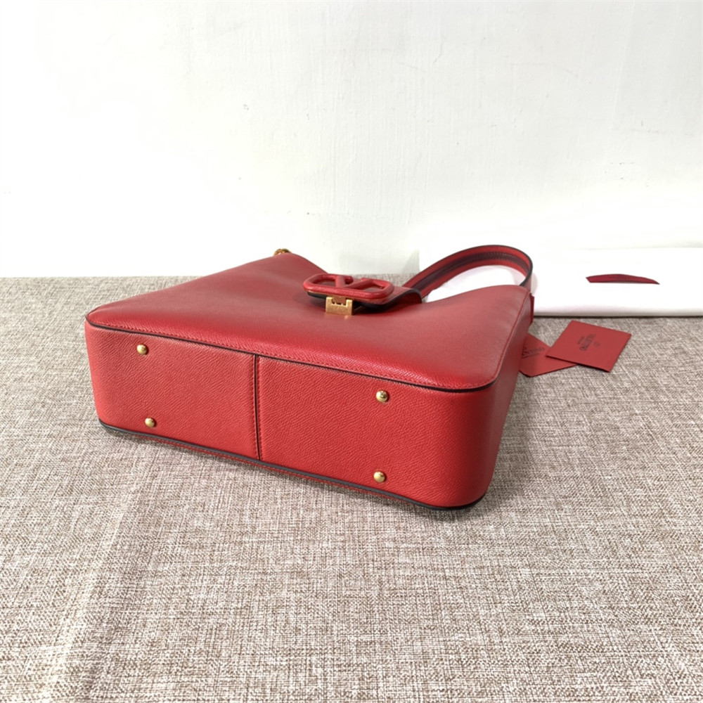 Va1e*ntin0 garavani vsling hobo bag red