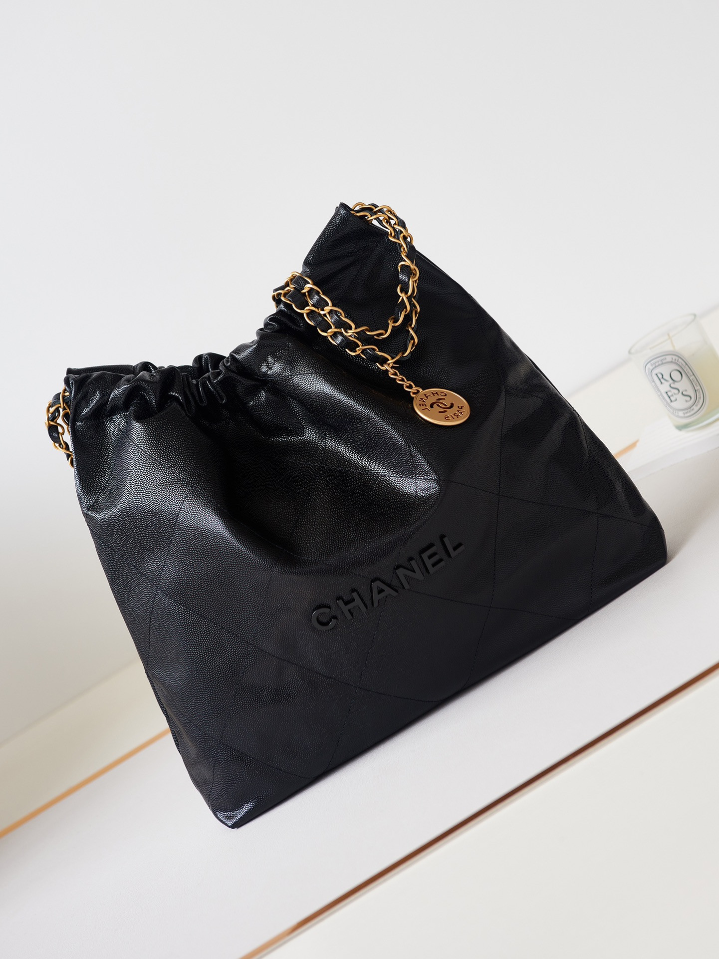Ch*el 22 handbag shiny calfskin black 15.2×16.4×3.1 in