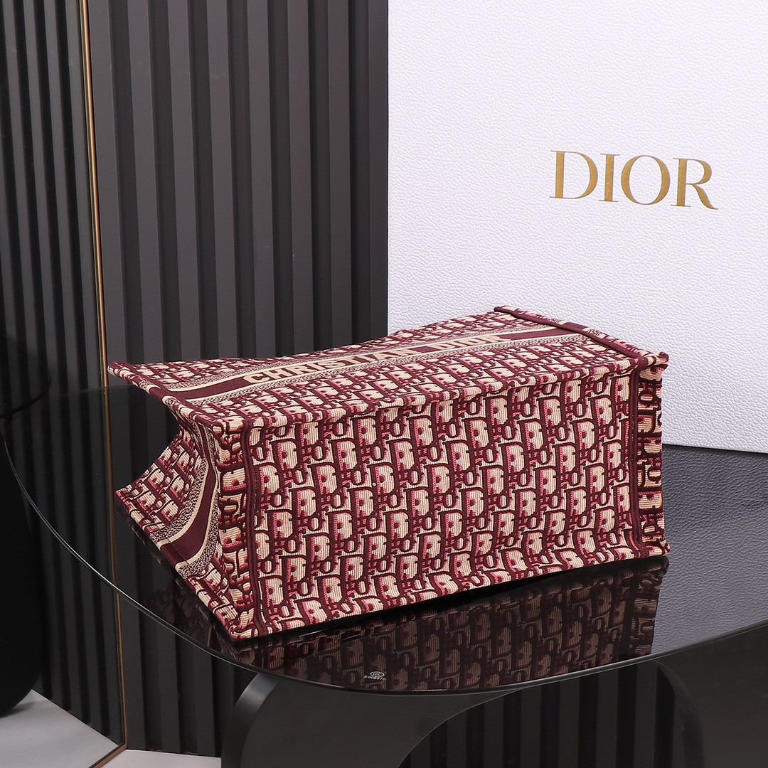 medium D*or book tote oblique burgundy 14 x 11 x 6.5 inches