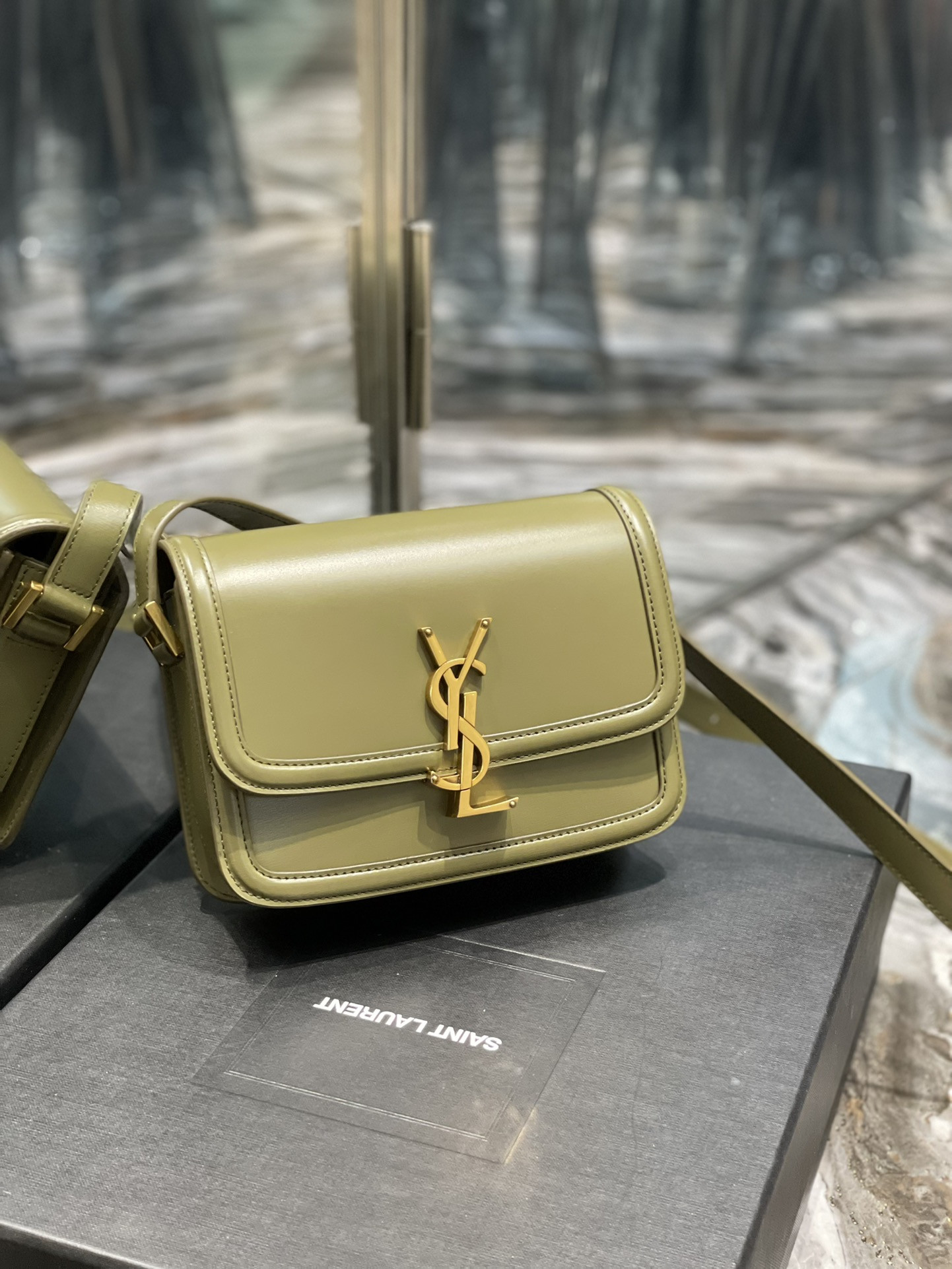y*l solferino small satchel in box Sa**t Lau*nt avocado green 7.4 x 5.1 x 1.9 inches