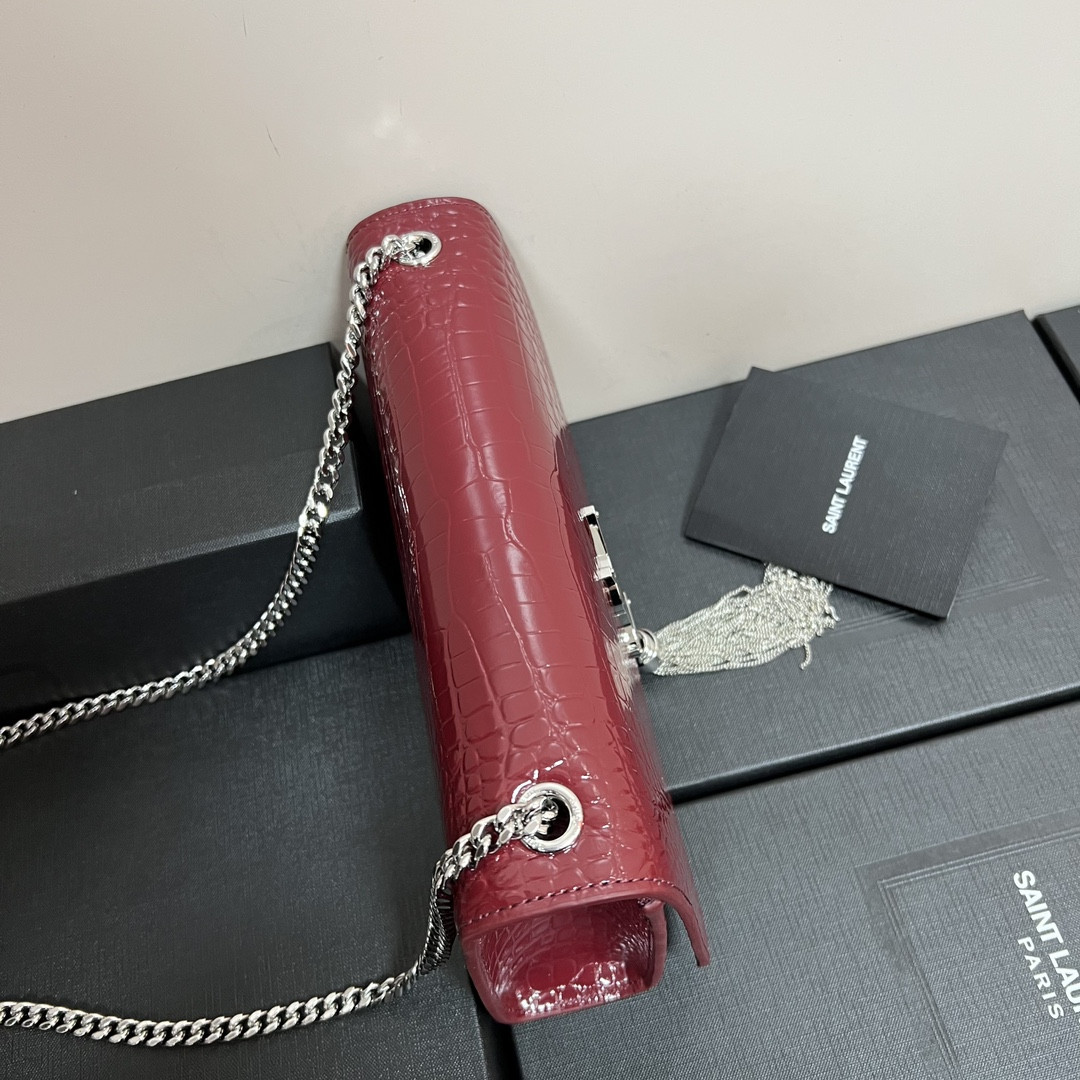 Y*L kate medium tassel in crocodile-embossed leather red 9.4 x 5.7 x 2.1 inches