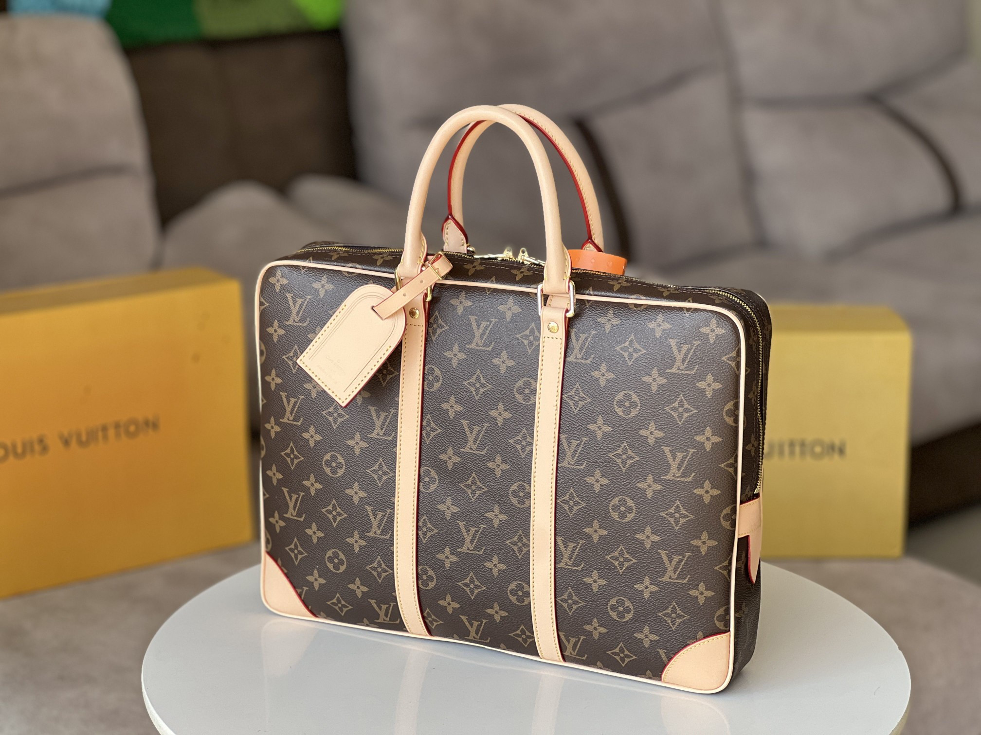 LV N41124 41 x 31 x 7 cm