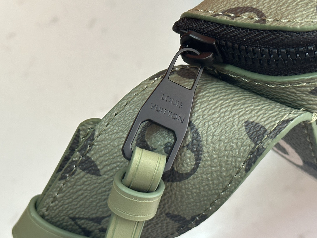 LV M23838 Moon Crossbody 9.6 x 6.3 x 1.8 inches