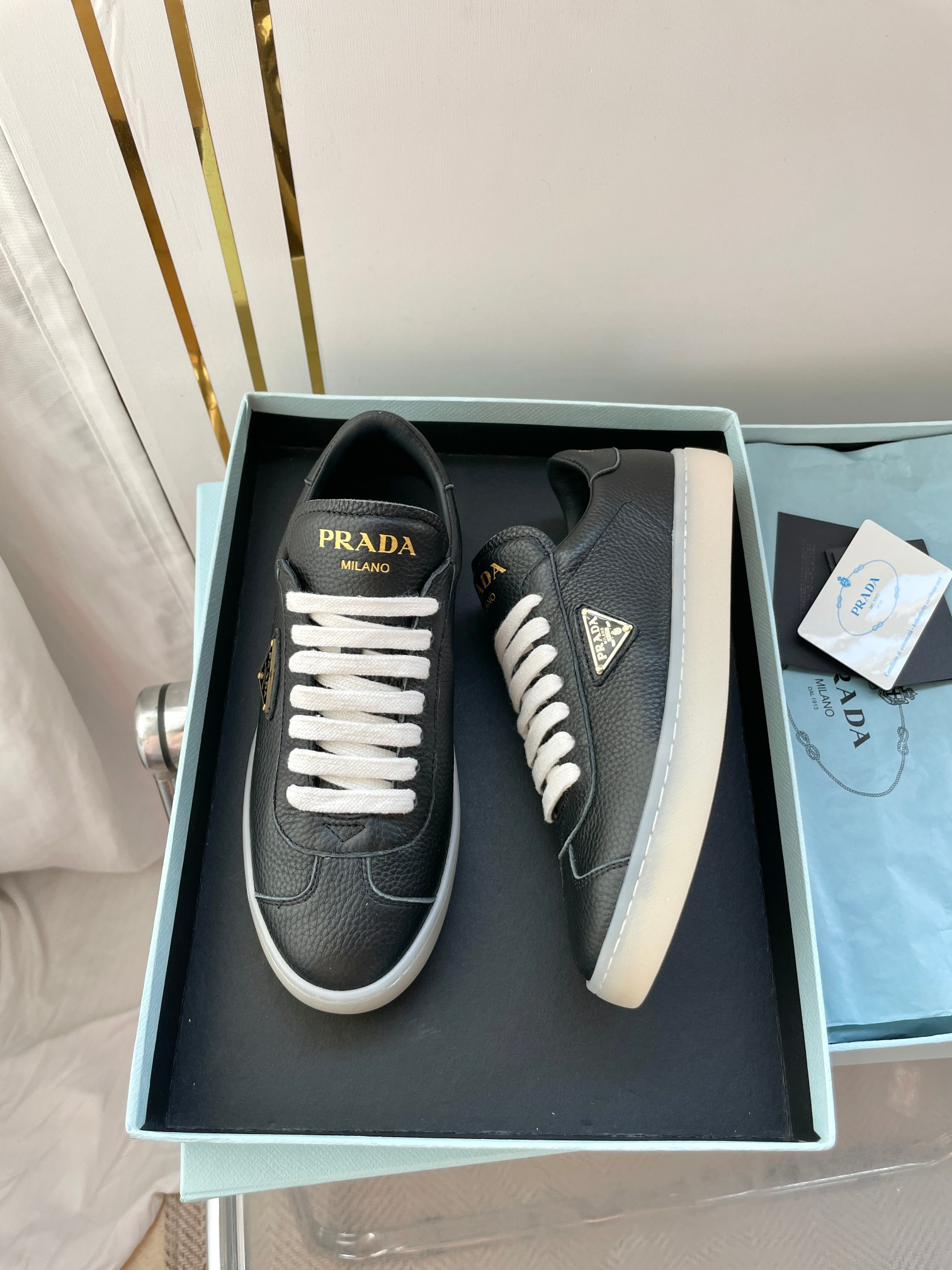 ua Pra*a downtown nappa leather sneakers