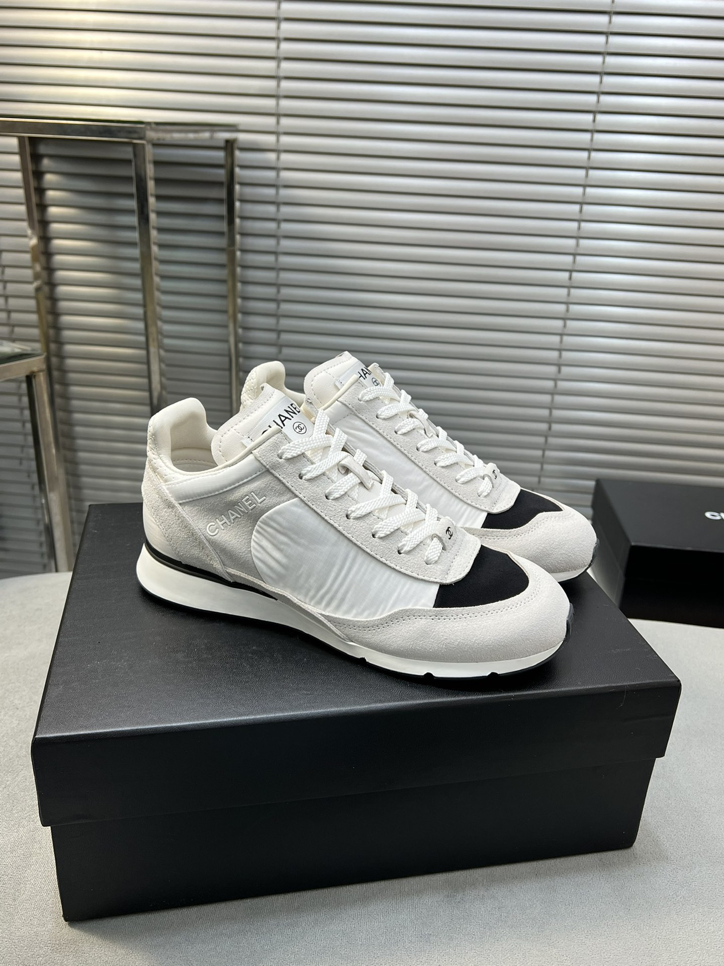 ua Ch*el sneakers fabric, suede kidskin & suede calfskin