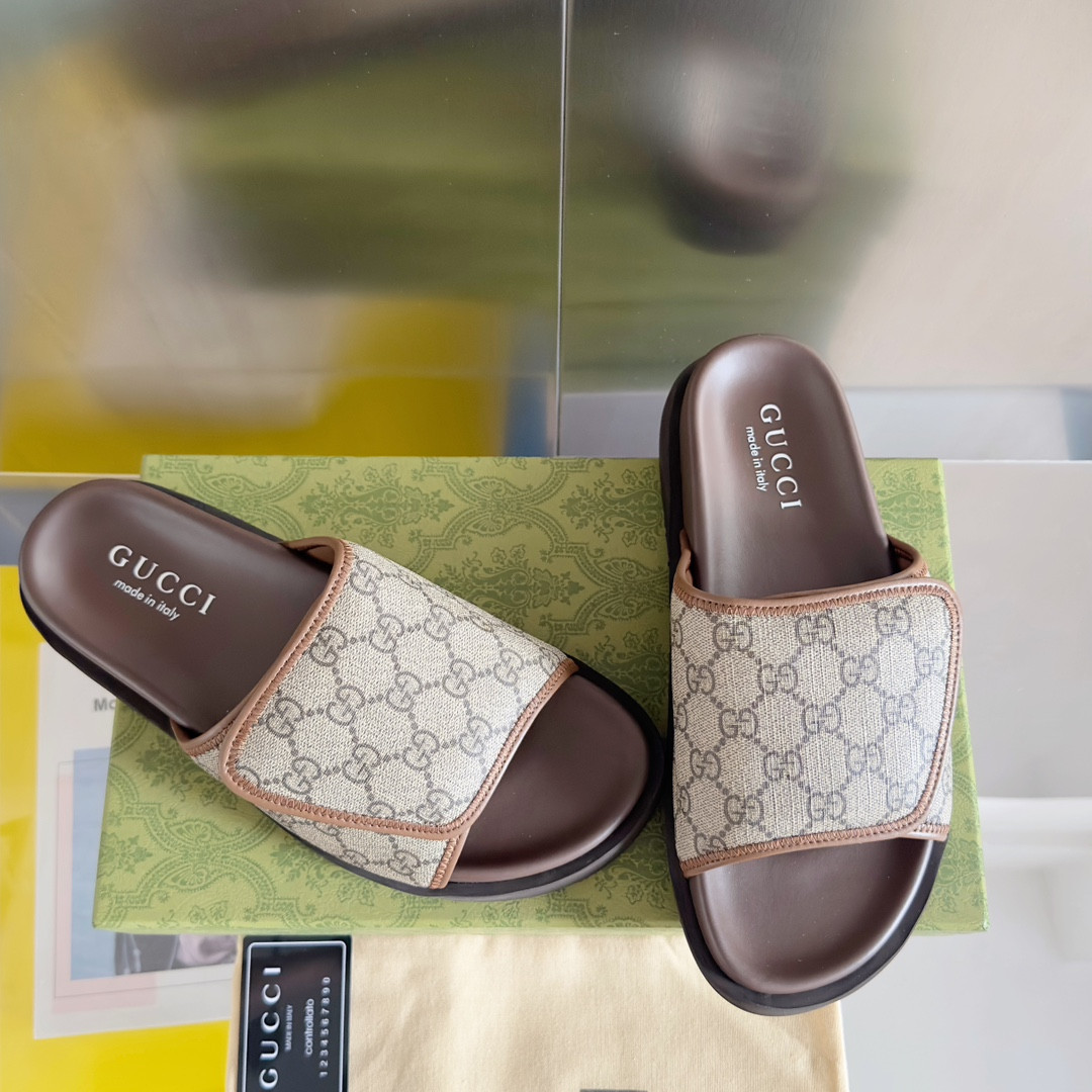ua G*u*i gg slide sandal