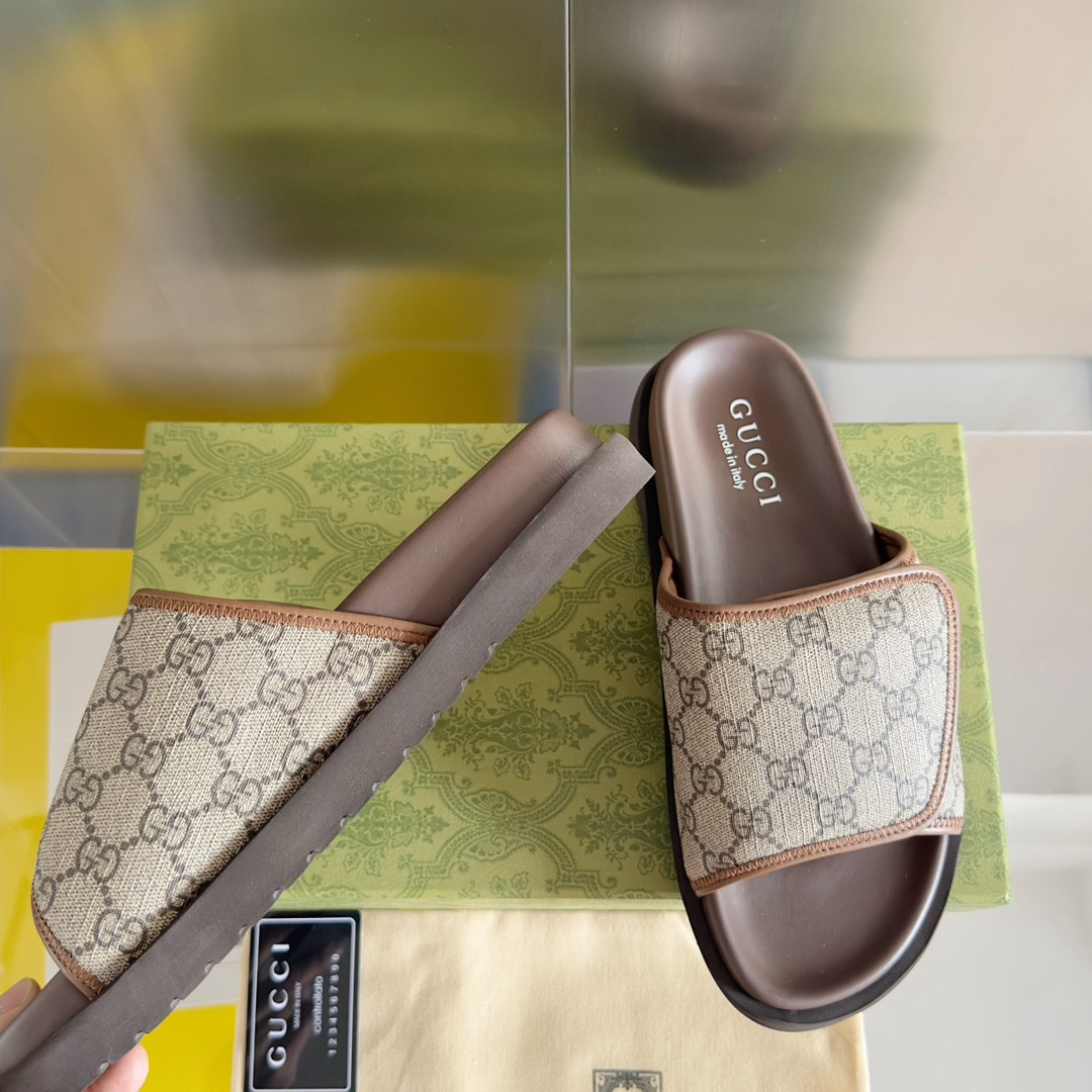 ua G*u*i gg slide sandal