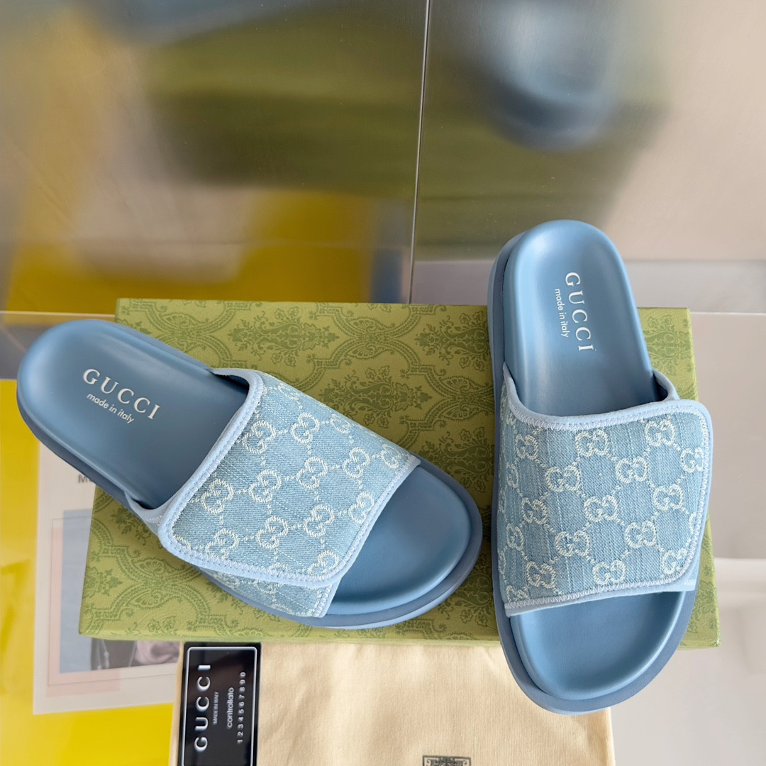ua G*u*i gg slide sandal