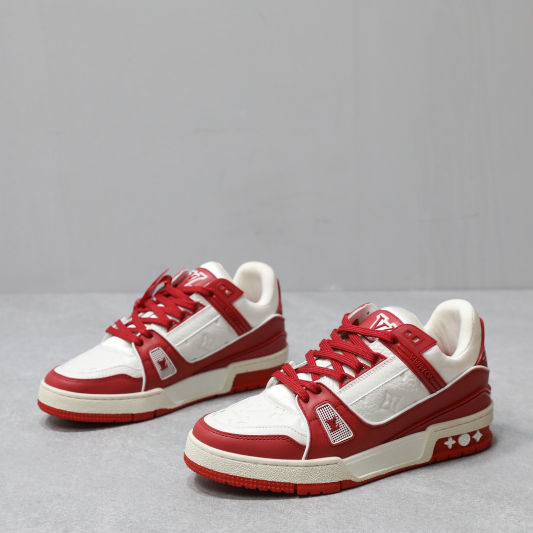 UA LV Trainer Sneaker