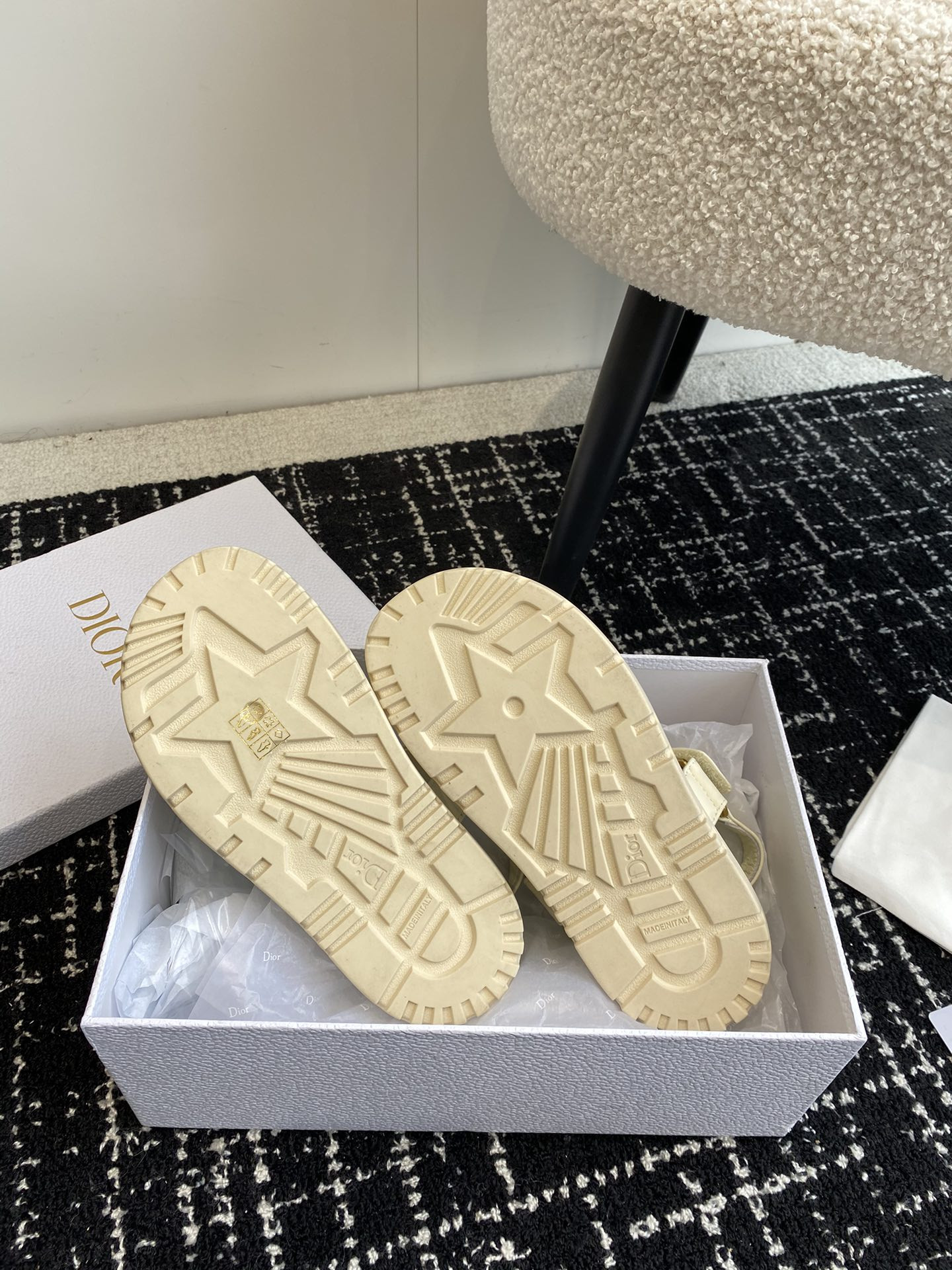 UA D-Wave Sandal