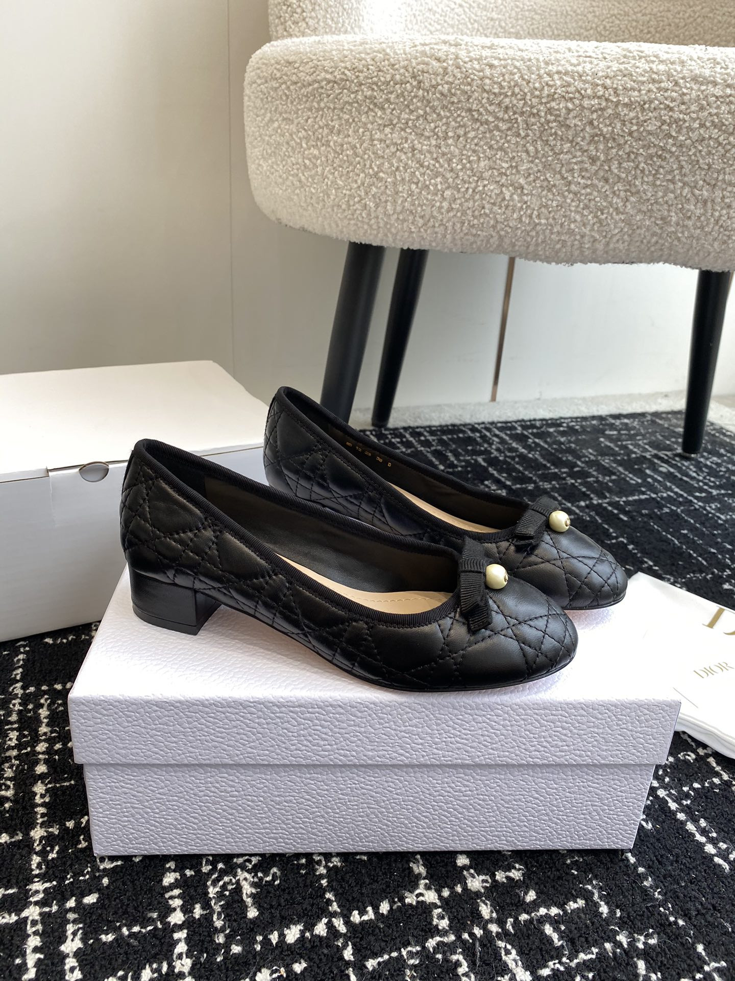 ua D*or ballet pump black