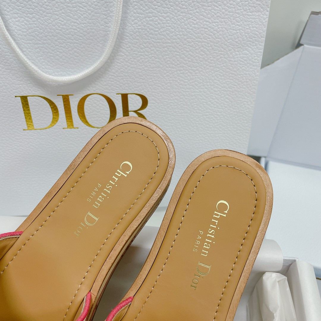 ua D*oriviera dway platform slide candy pink