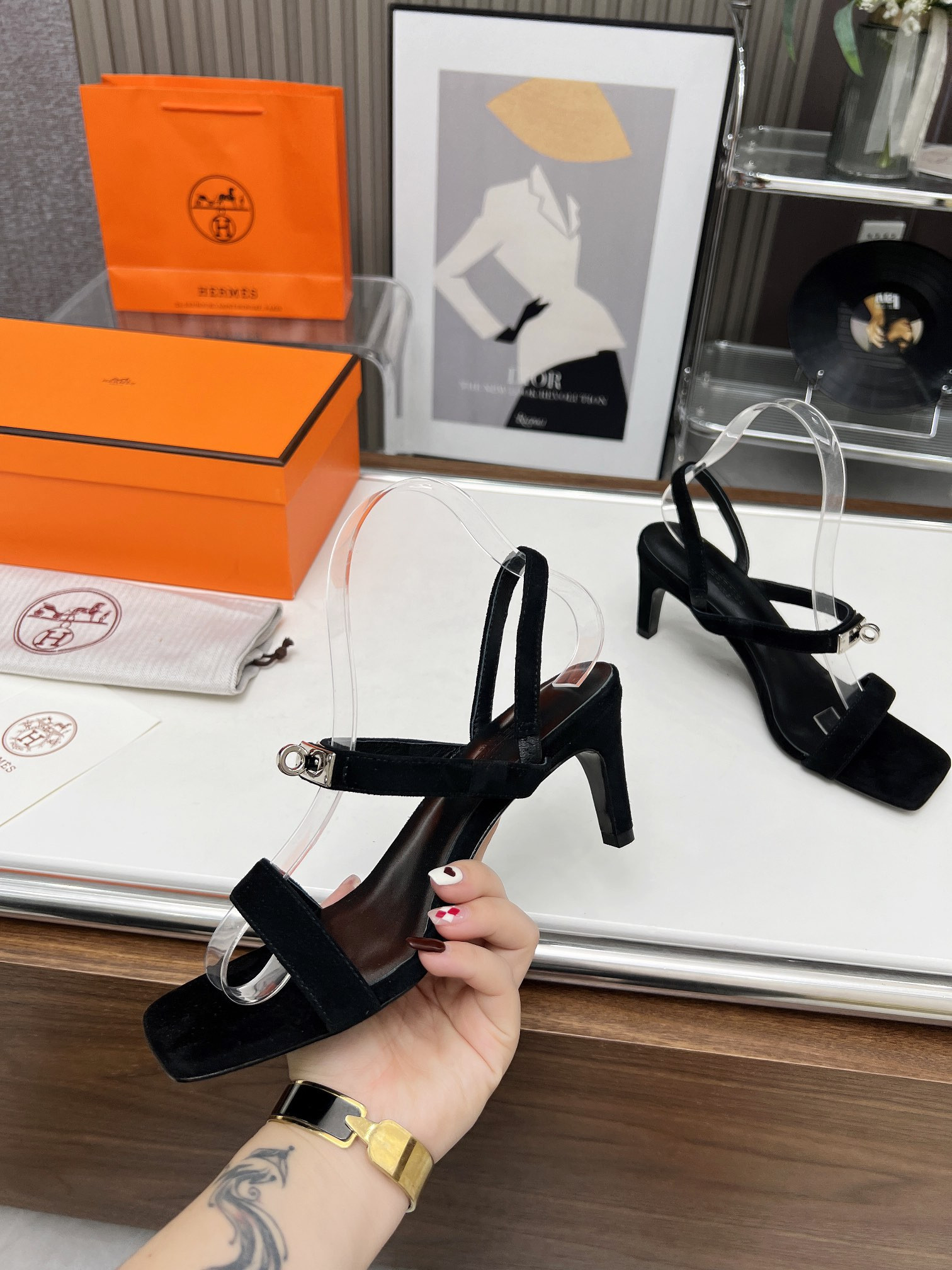 ua H**me5 glamour 95 sandal