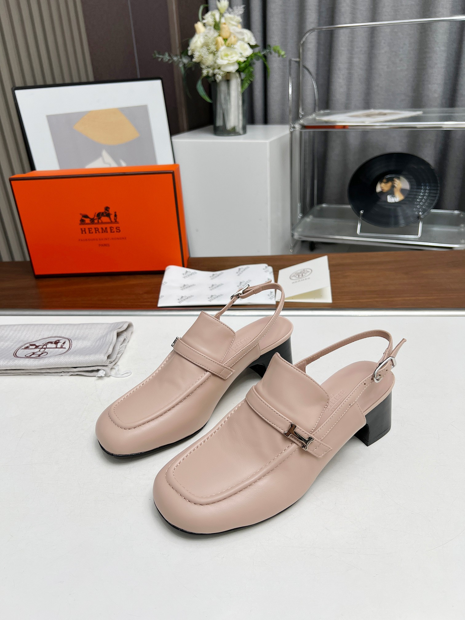 ua H**me5 infinie 50 pump