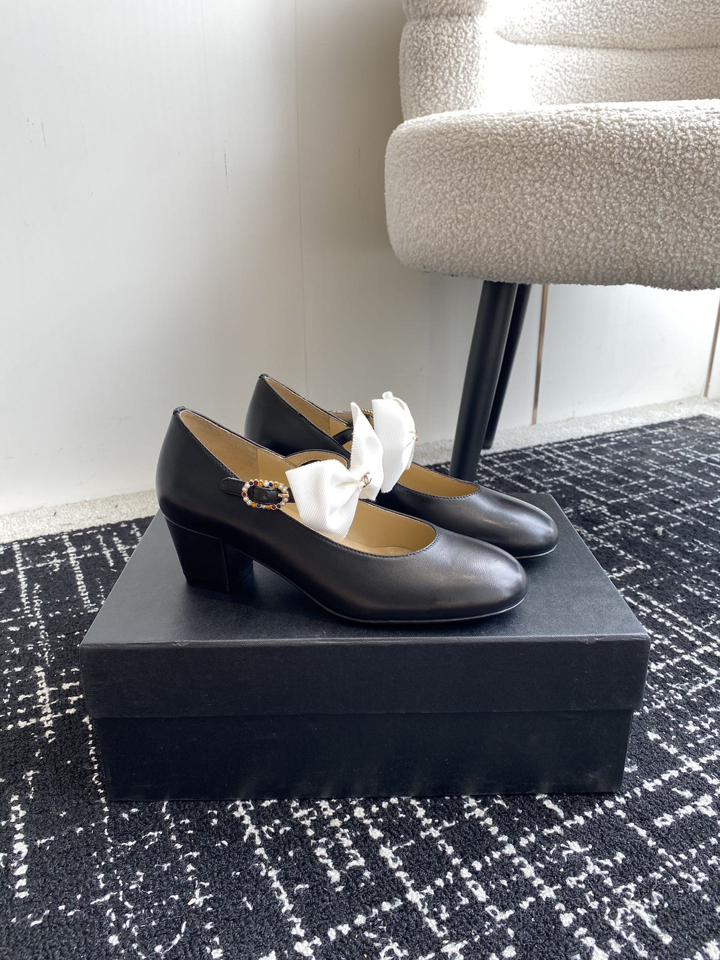 ua Ch*el mary janes