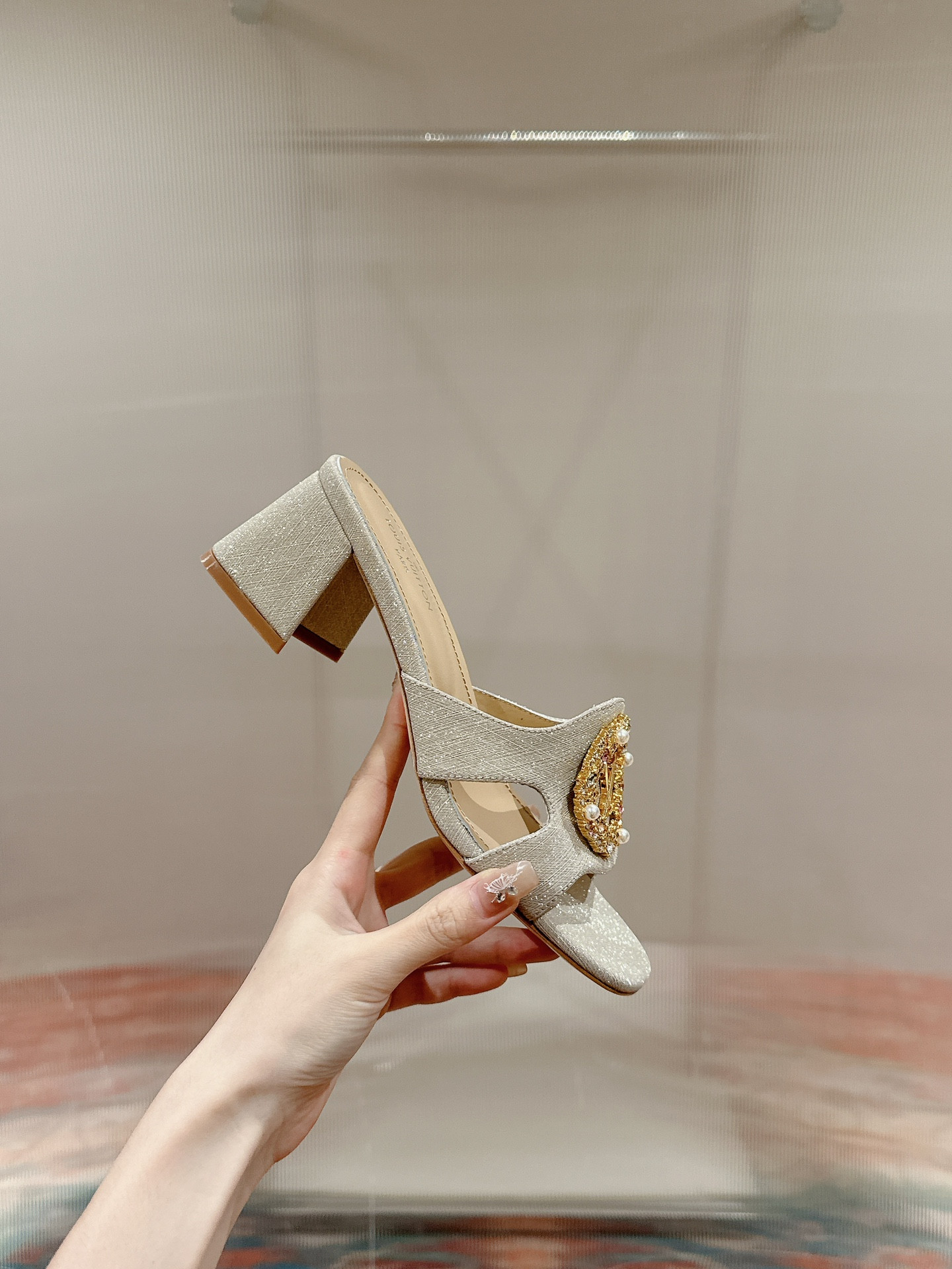 UA LV Heeled Mule