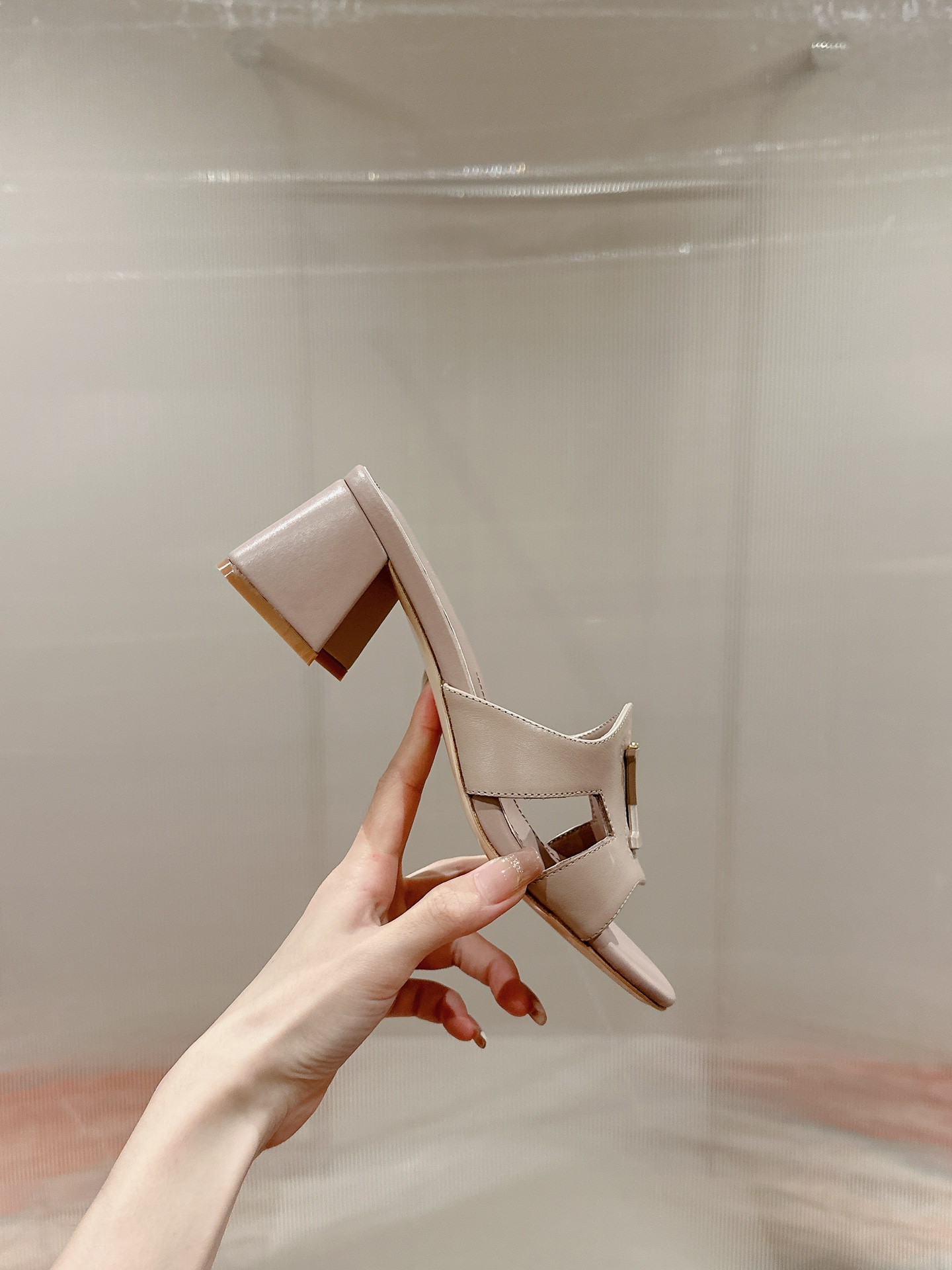 UA LV Heeled Mule