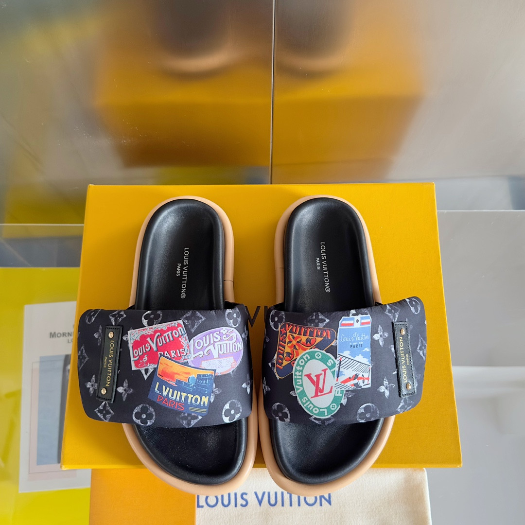 LV Pool Pillow Flat Comfort Mule