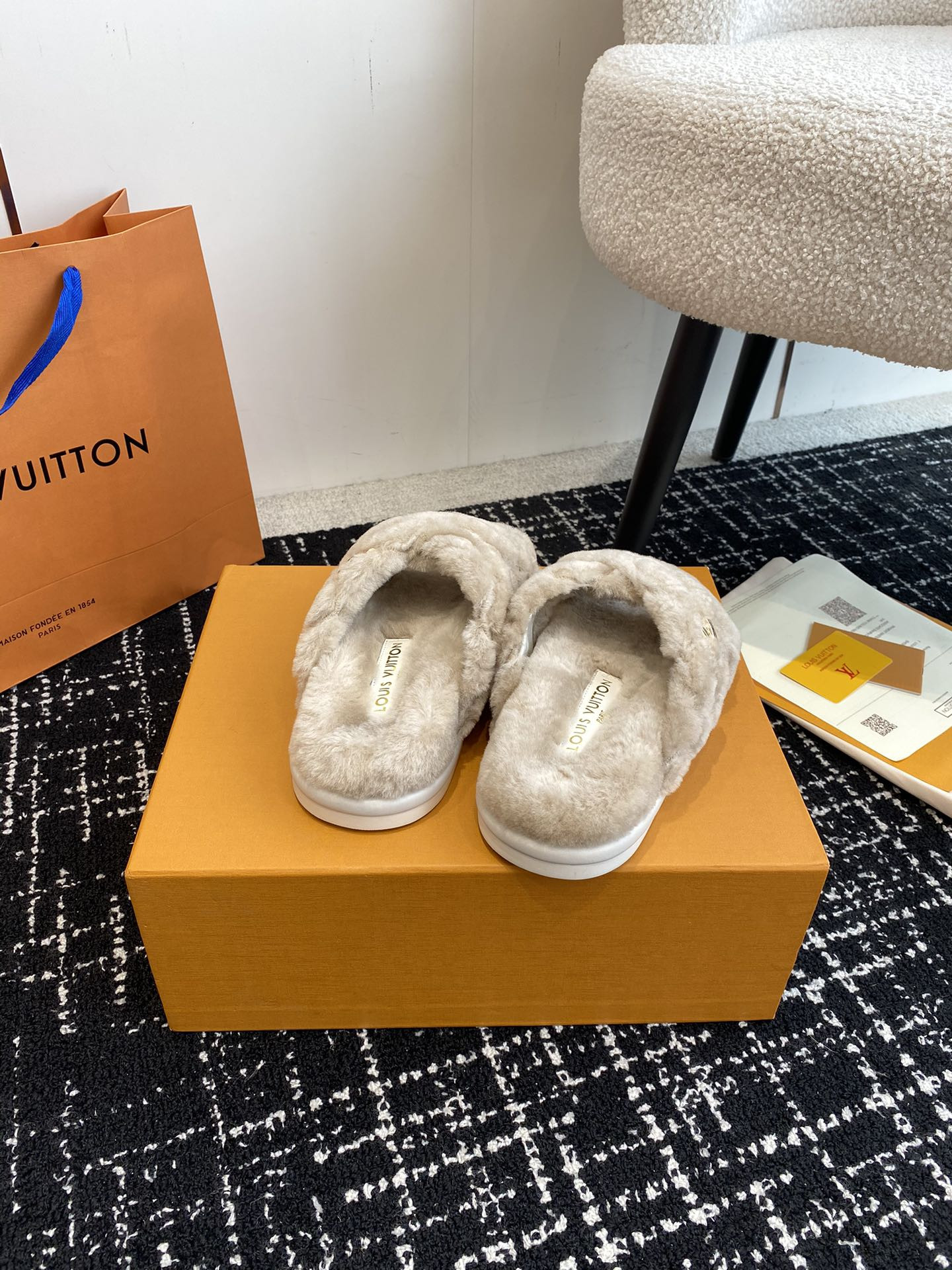 UA LV Bliss Comfort Mule