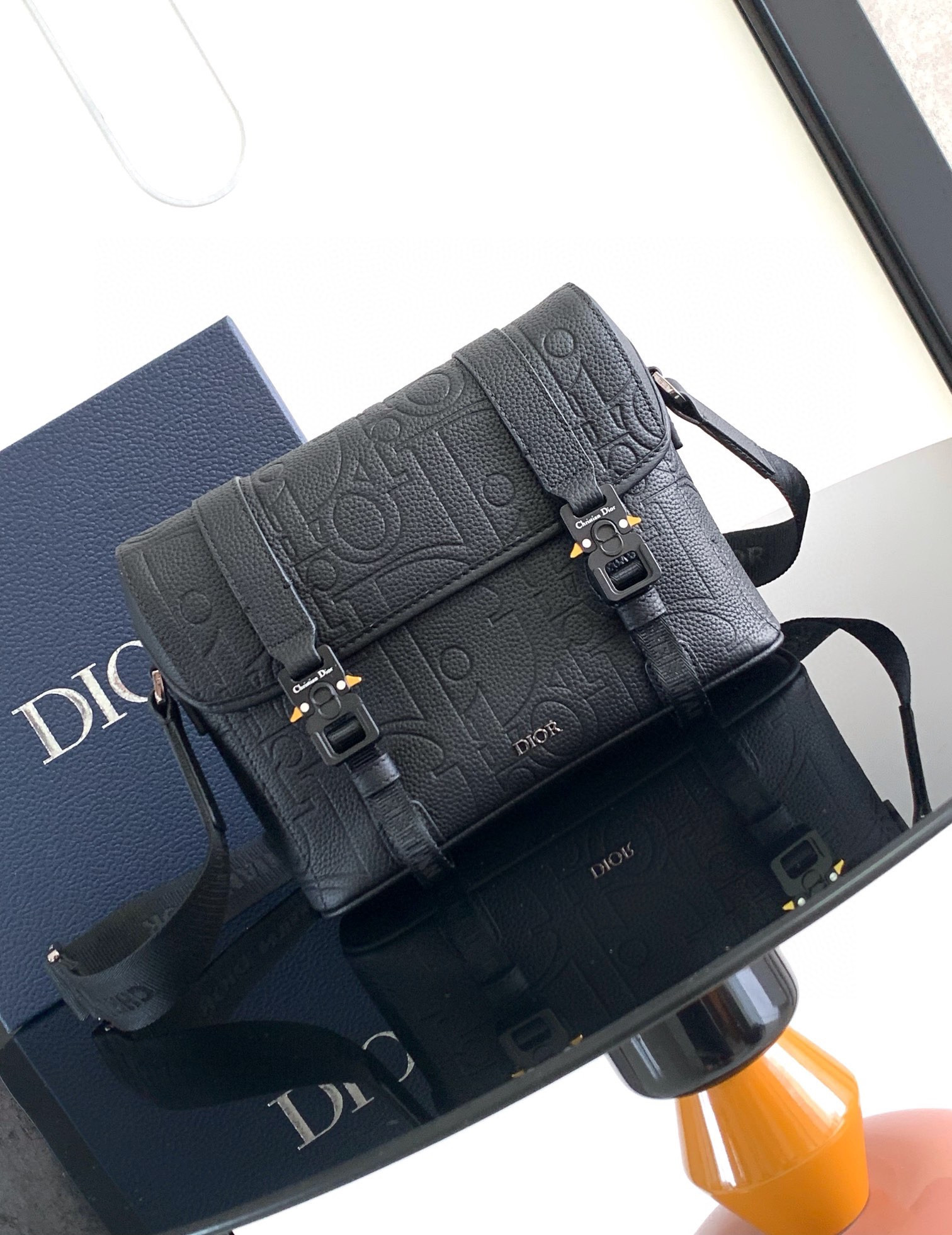 D*or hit the road messenger bag with flap black D*or gravity leather and black grained calfskin  24 x 18 x 8 cm