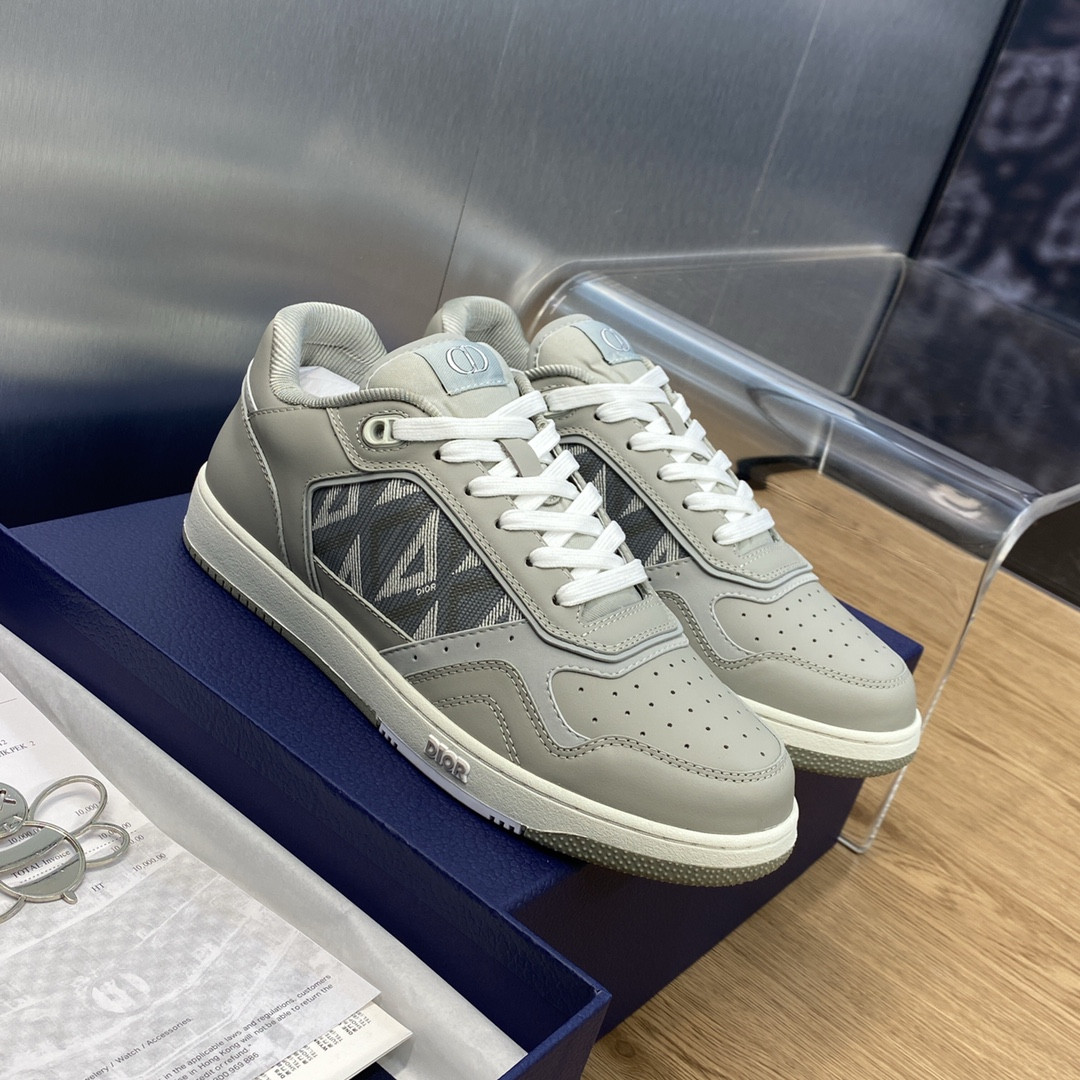 ua D*or b27 sneaker