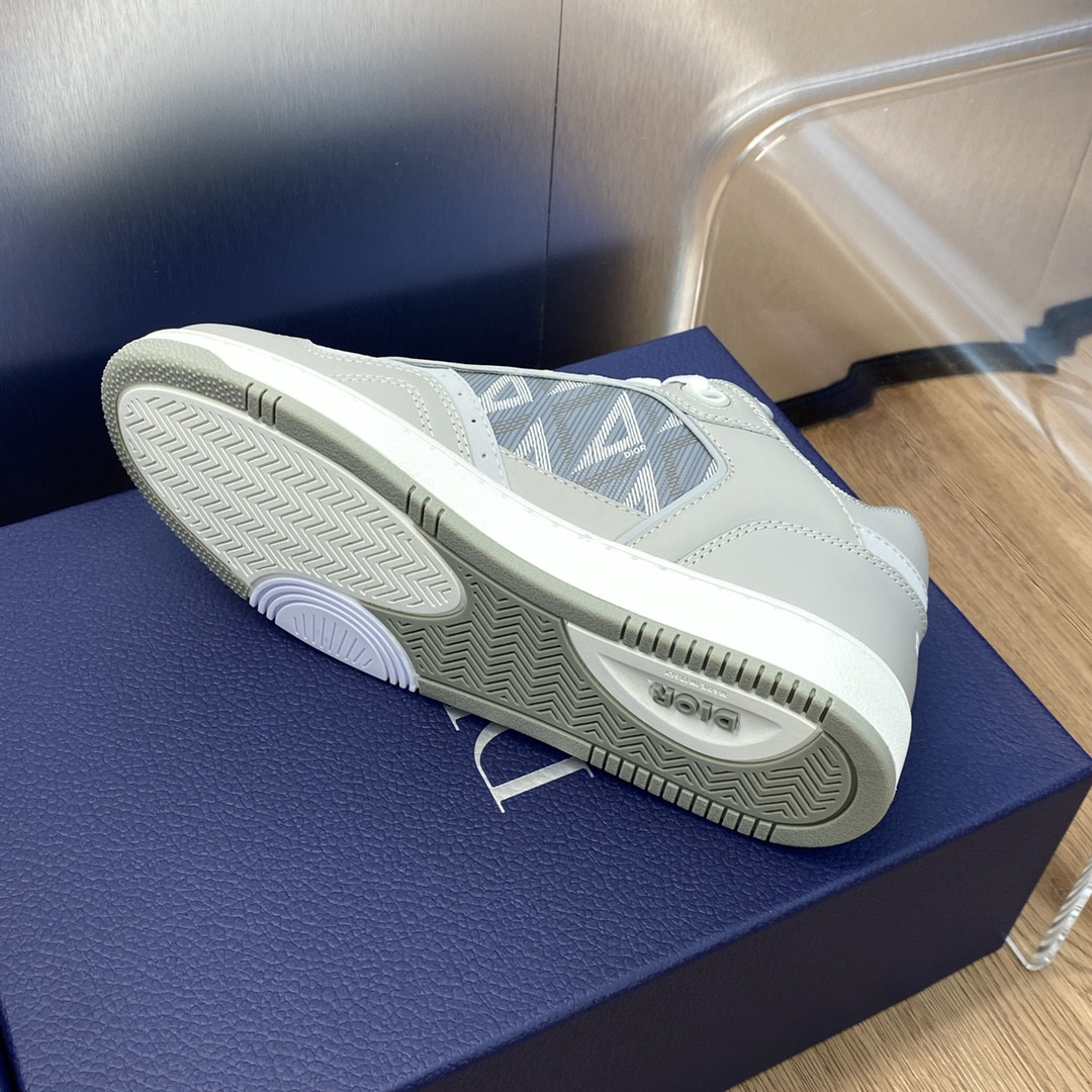 ua D*or b27 sneaker