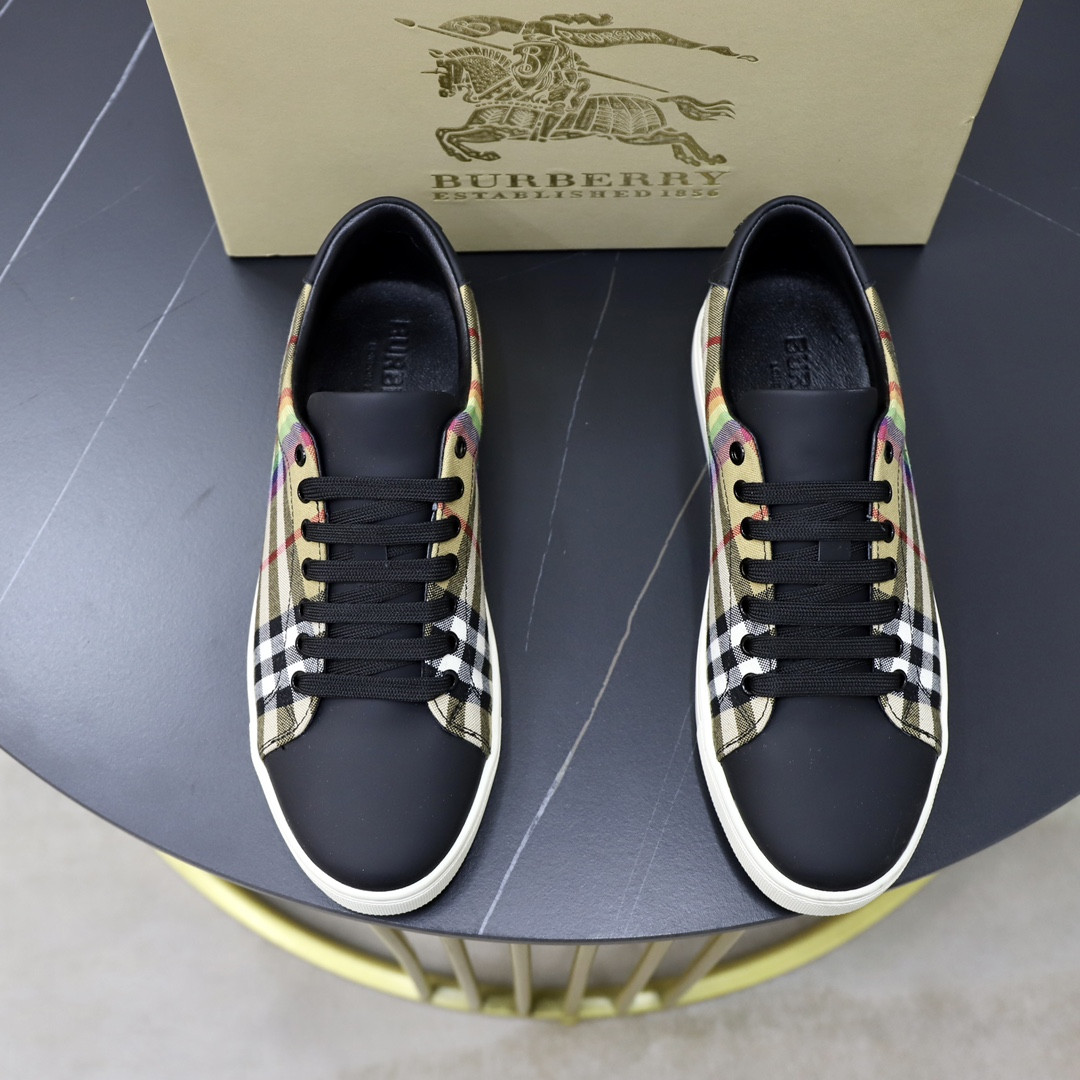 ua B**rry check sneakers