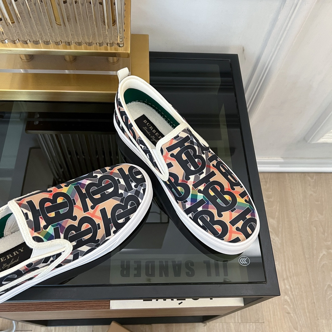 ua B**rry slip on sneakers